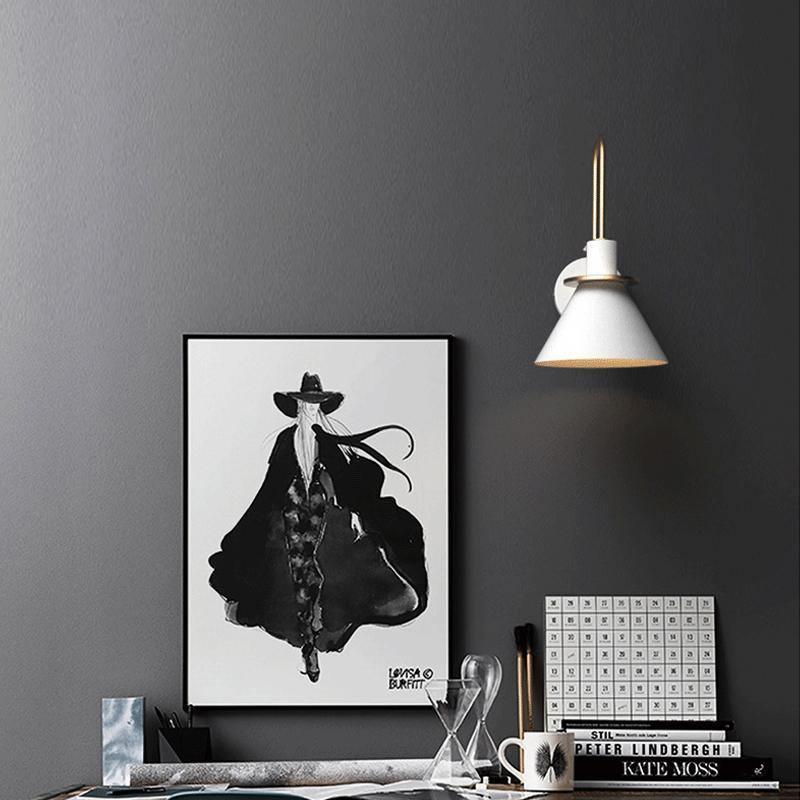 Solerine Wall Lamp Black Gold Minimalist