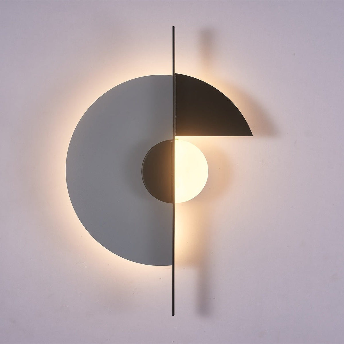 Selmaris Eclipse Wall Sconce