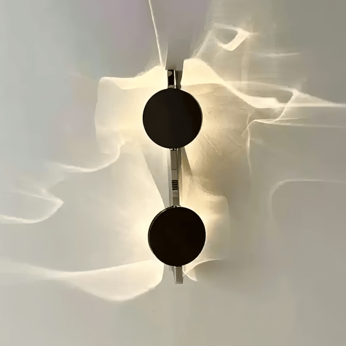 Wijo Kinetic Shadow Indoor Wall Light