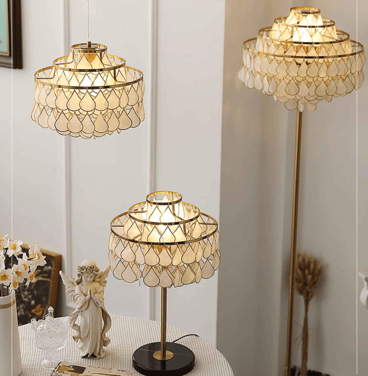 Jacob Luxury Teardrops Shell Table Lamp