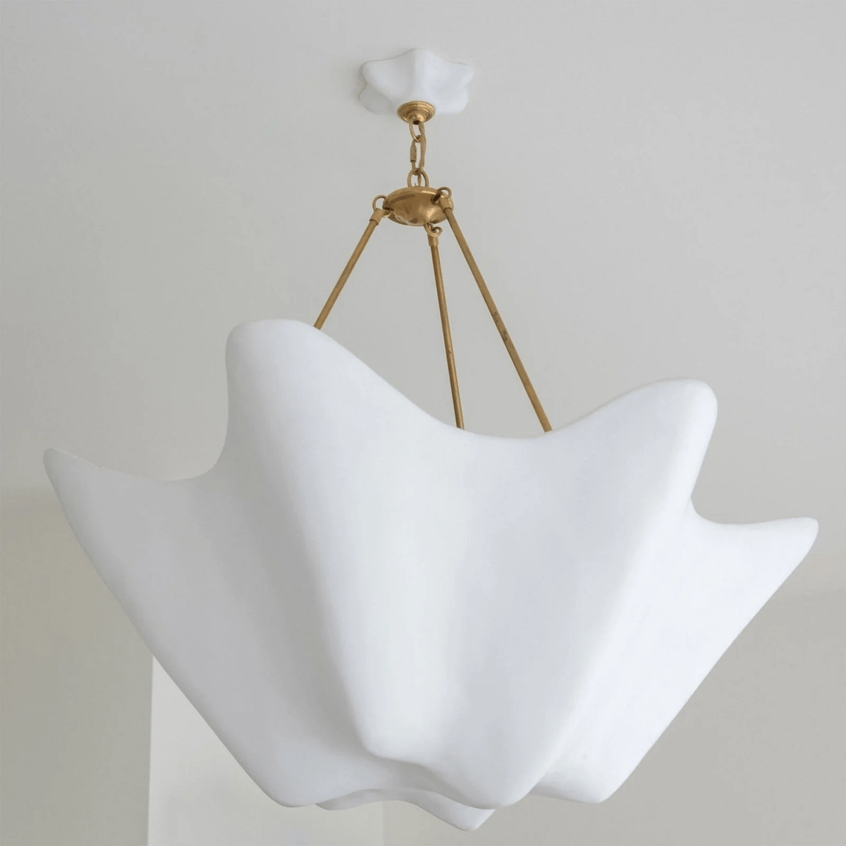 Ciroira Modern Plaster Chandelier