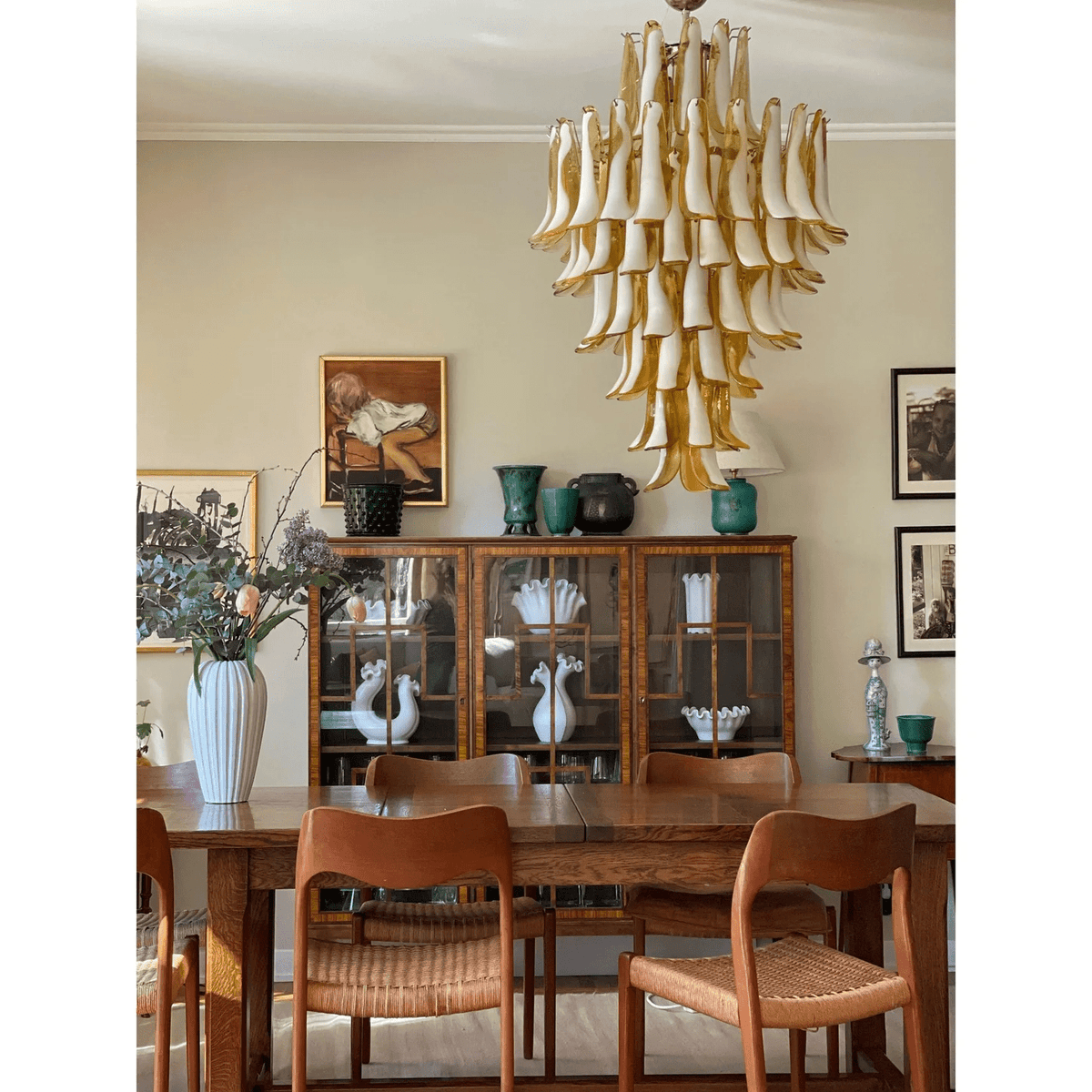 Tessa Glass Petals Pendant Lamp
