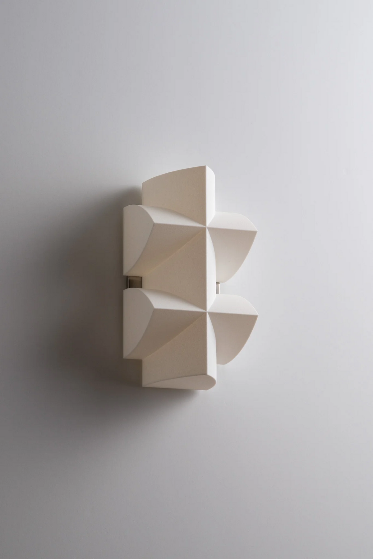 Winia Iron Indoor Wall Light