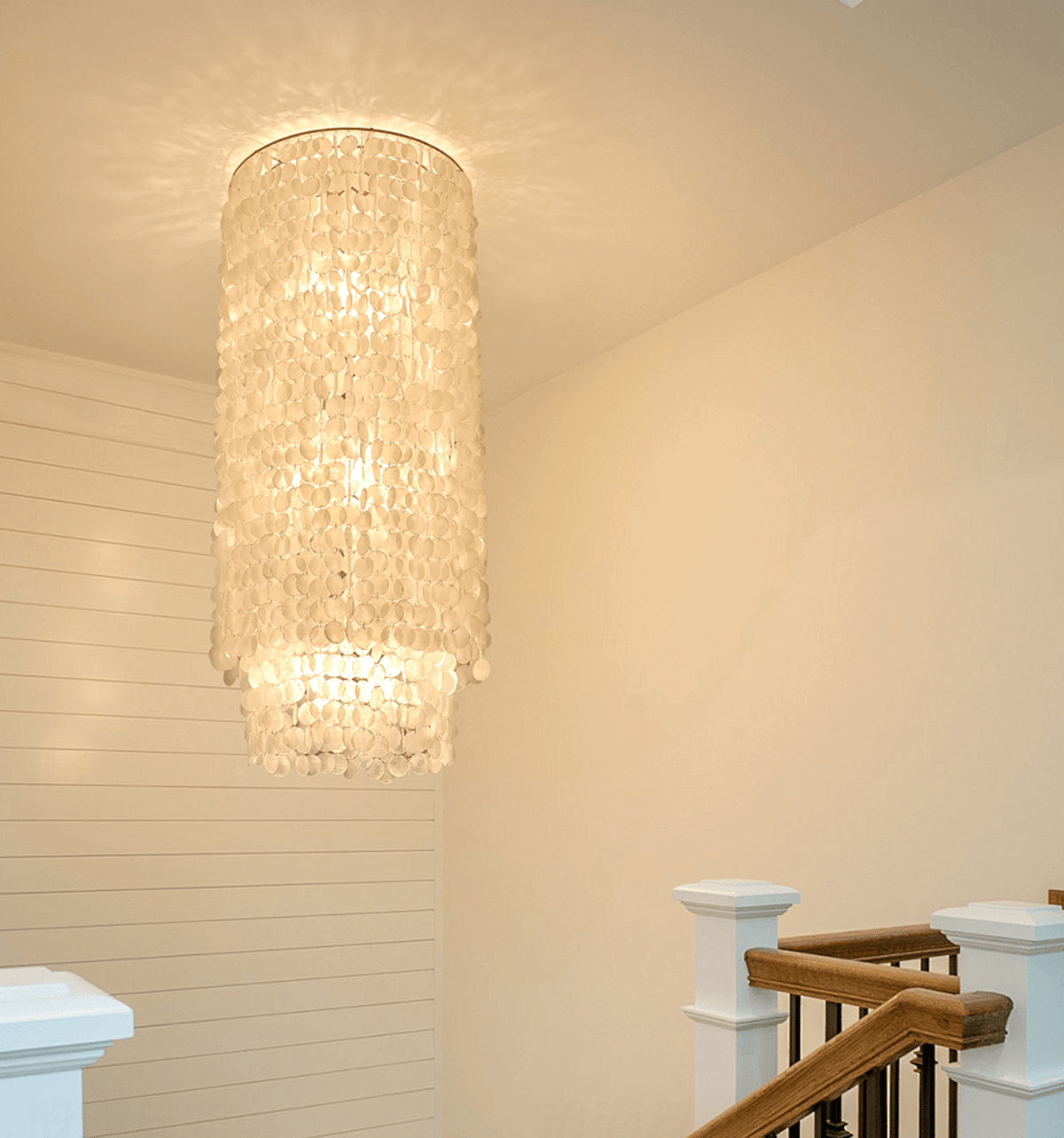 Zolt Luxurious Column Chandelier
