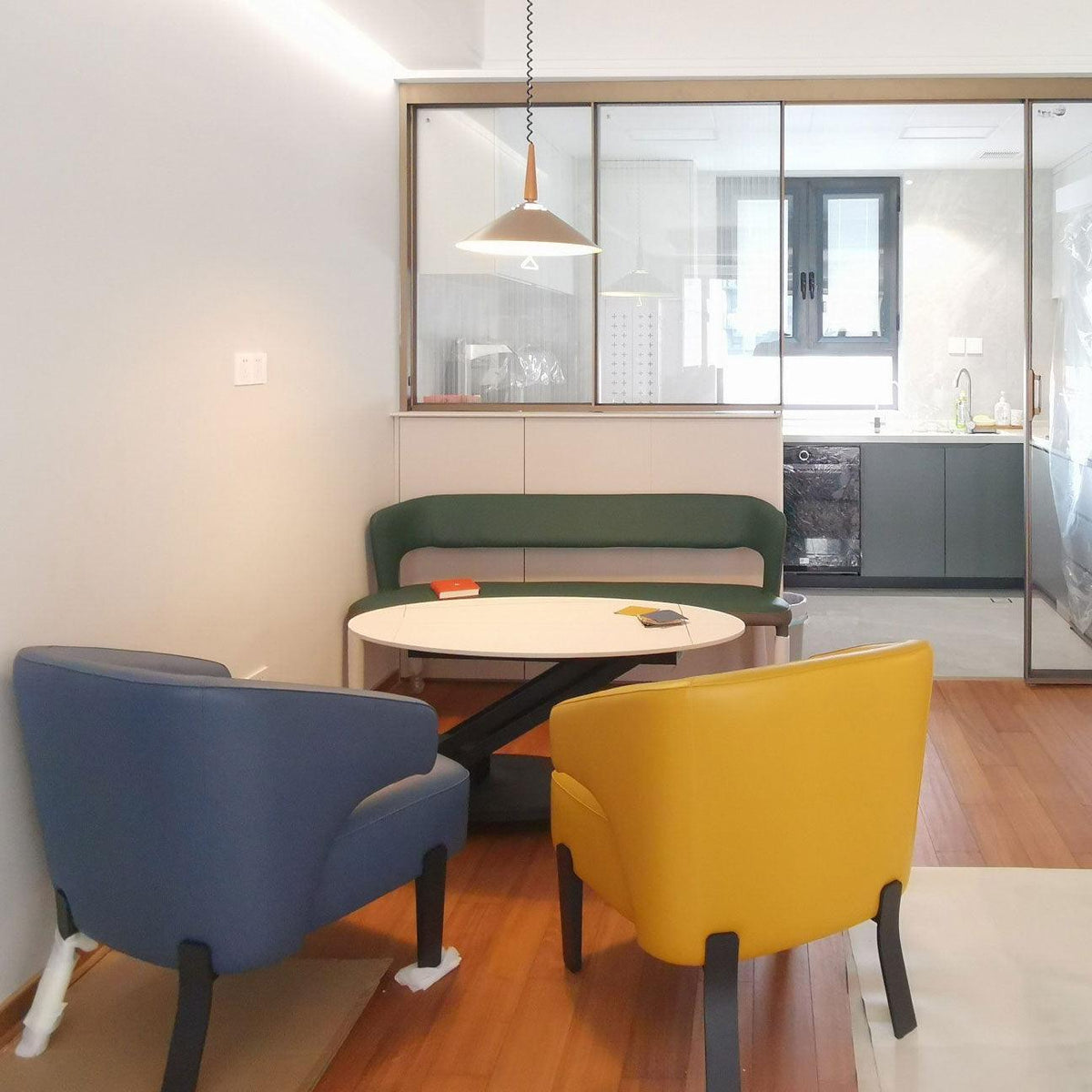 Jolvin Modern Minimalist Retro Pendant Lamp