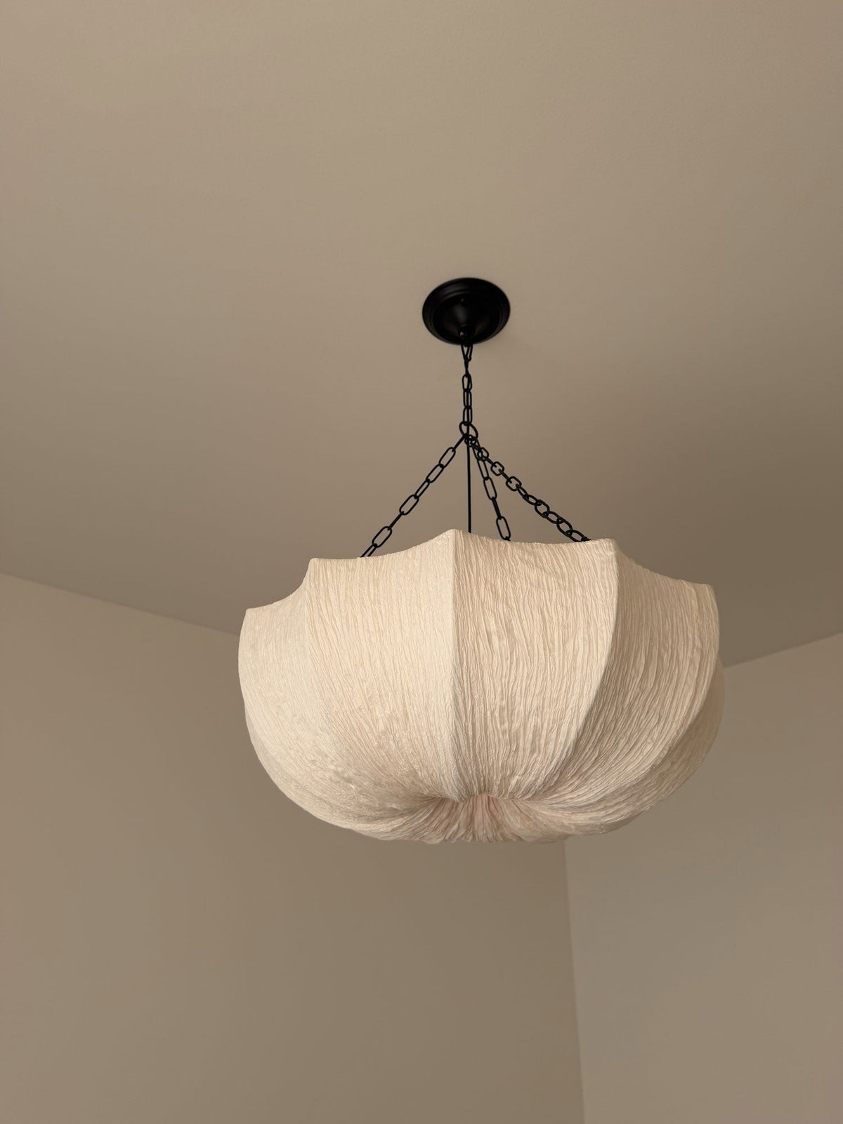 Yapia Fabric Pendant Light