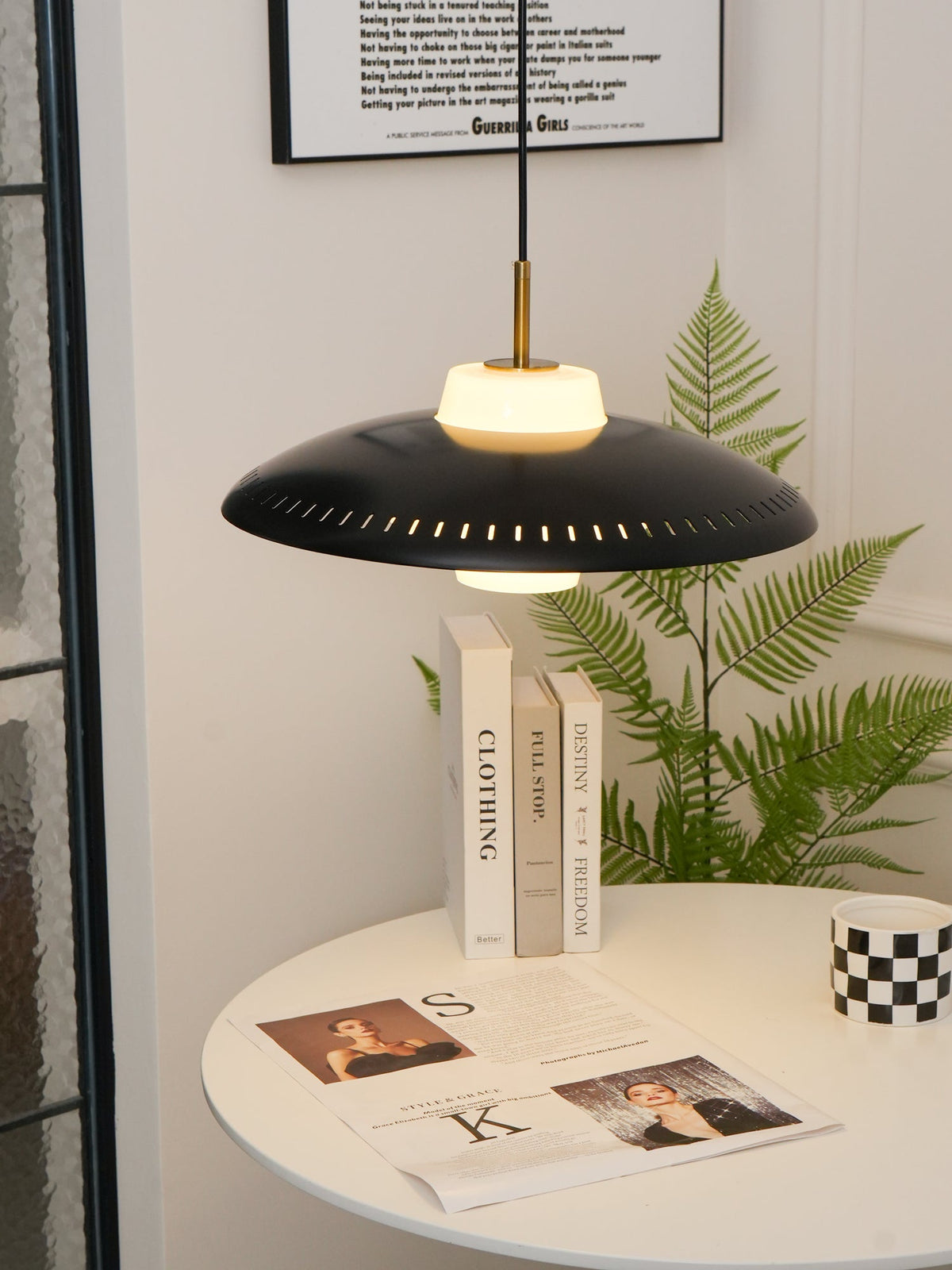 Rocan Classic Minimalistic Pendant Lamp