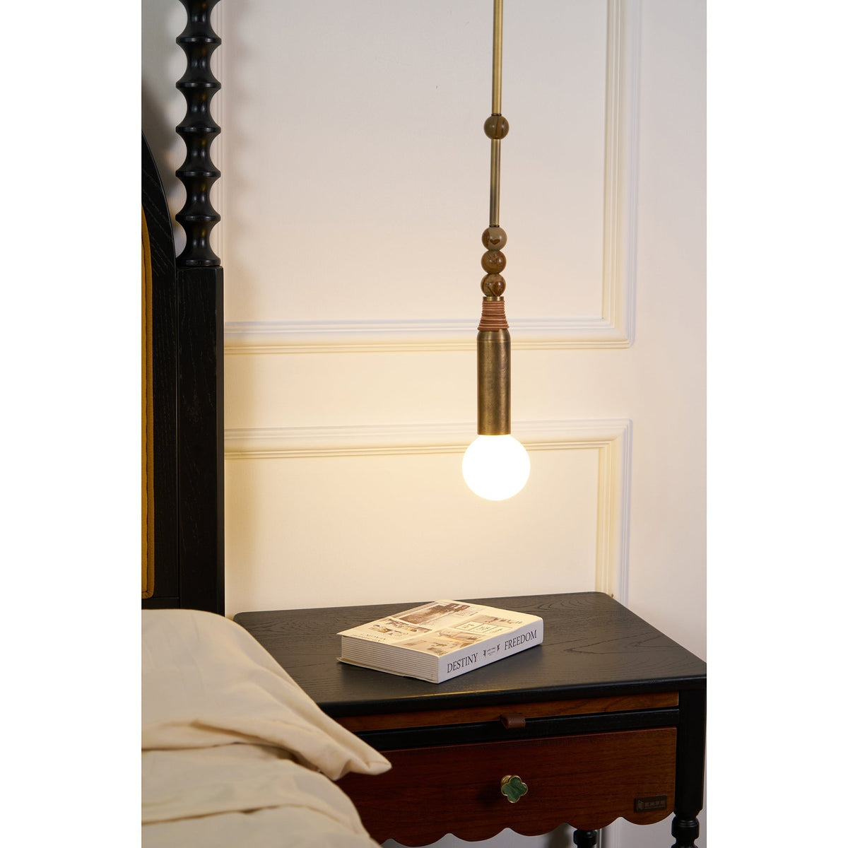 Alvuvyn Modern Minimalist Marble Pendant Light