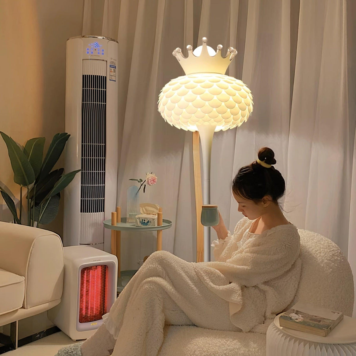 Regal Modern PVC Floor Lamp