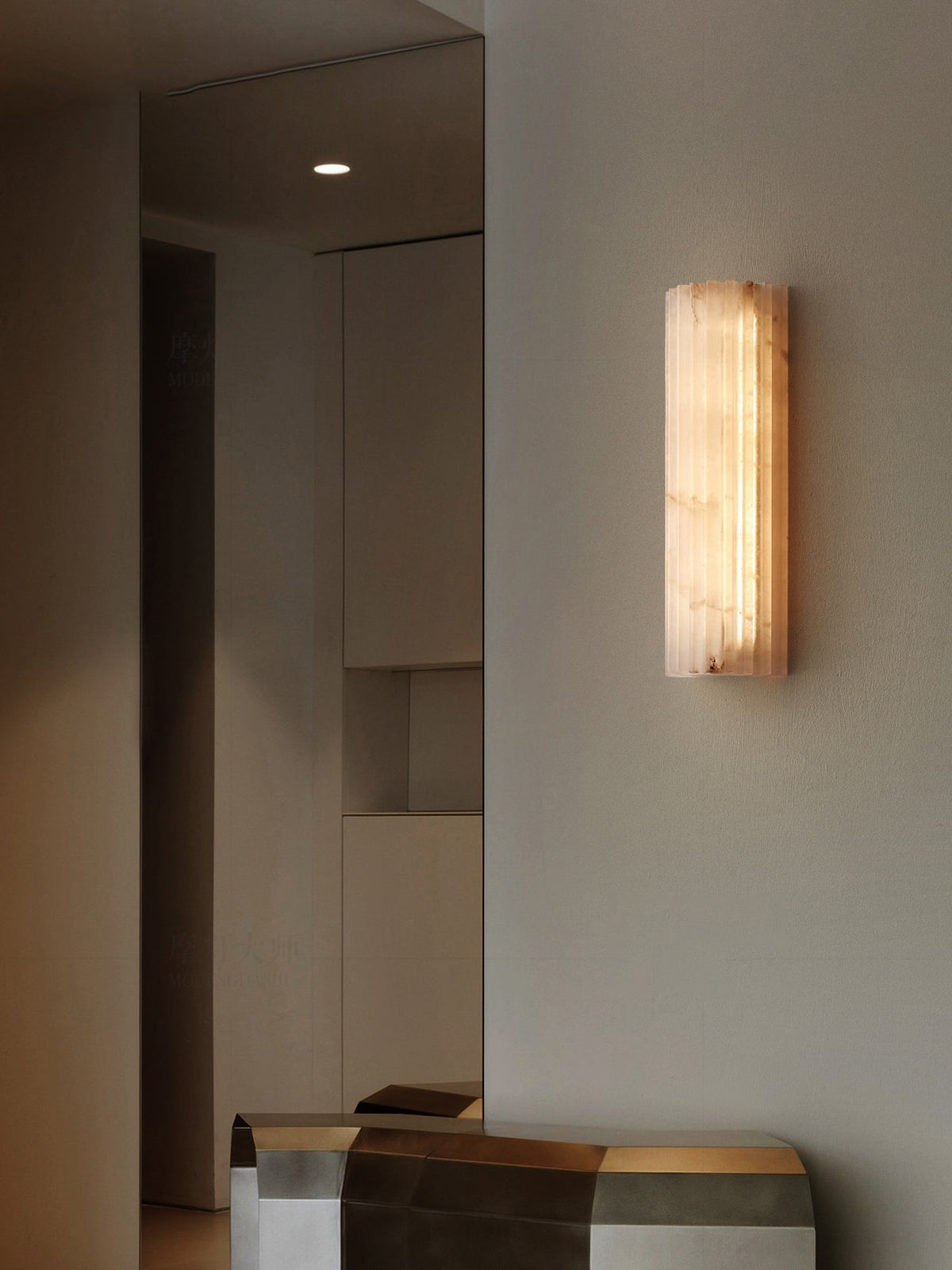 Bikel Alabaster Indoor Wall Light