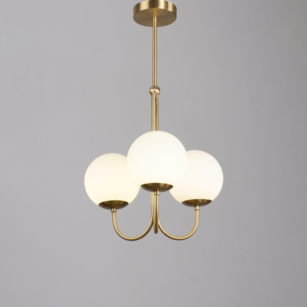 Brin Metal & Glass Elegant Pendant Light