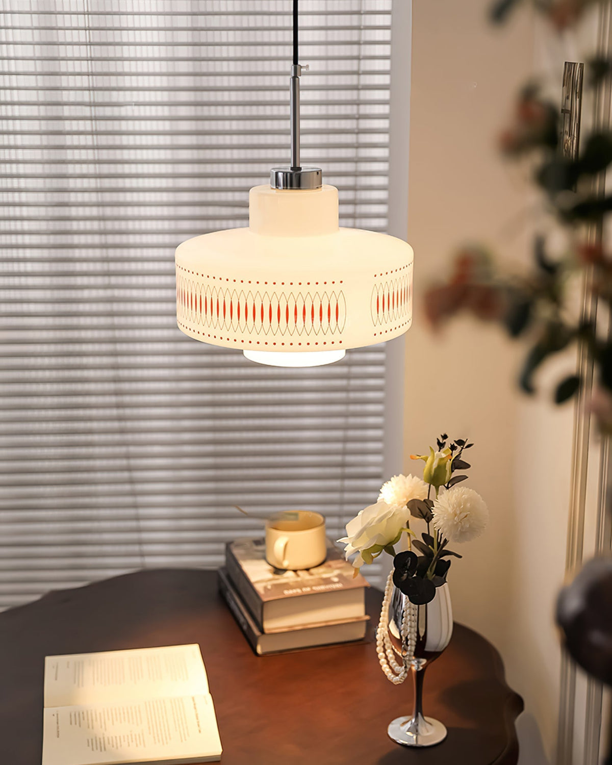 Yibin Glass Pendant Light