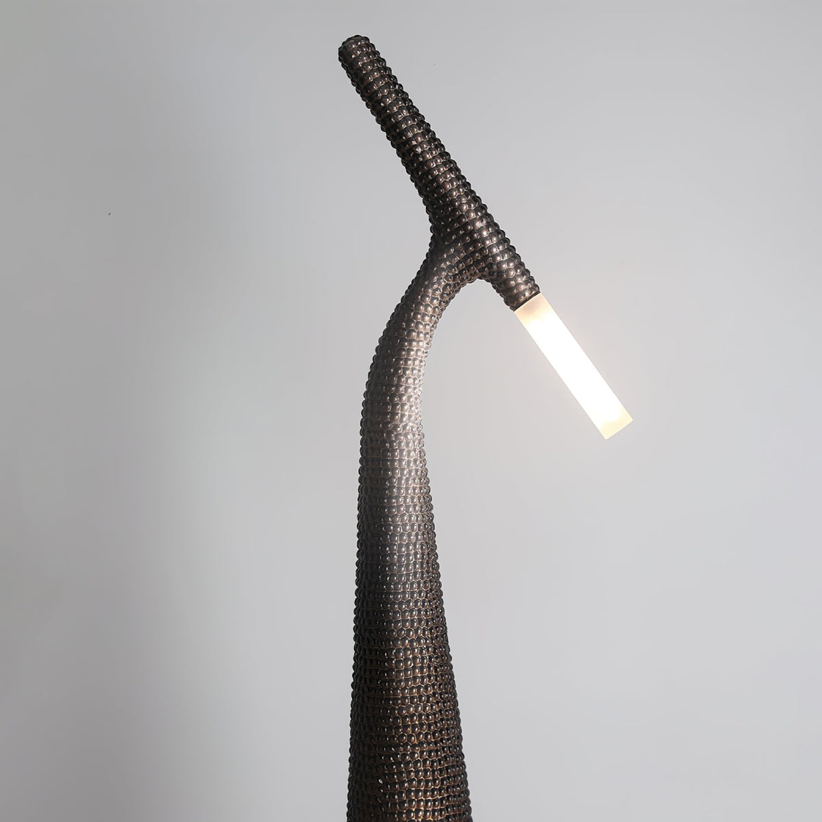 Sysolyra Textured Resin Floor Lamp