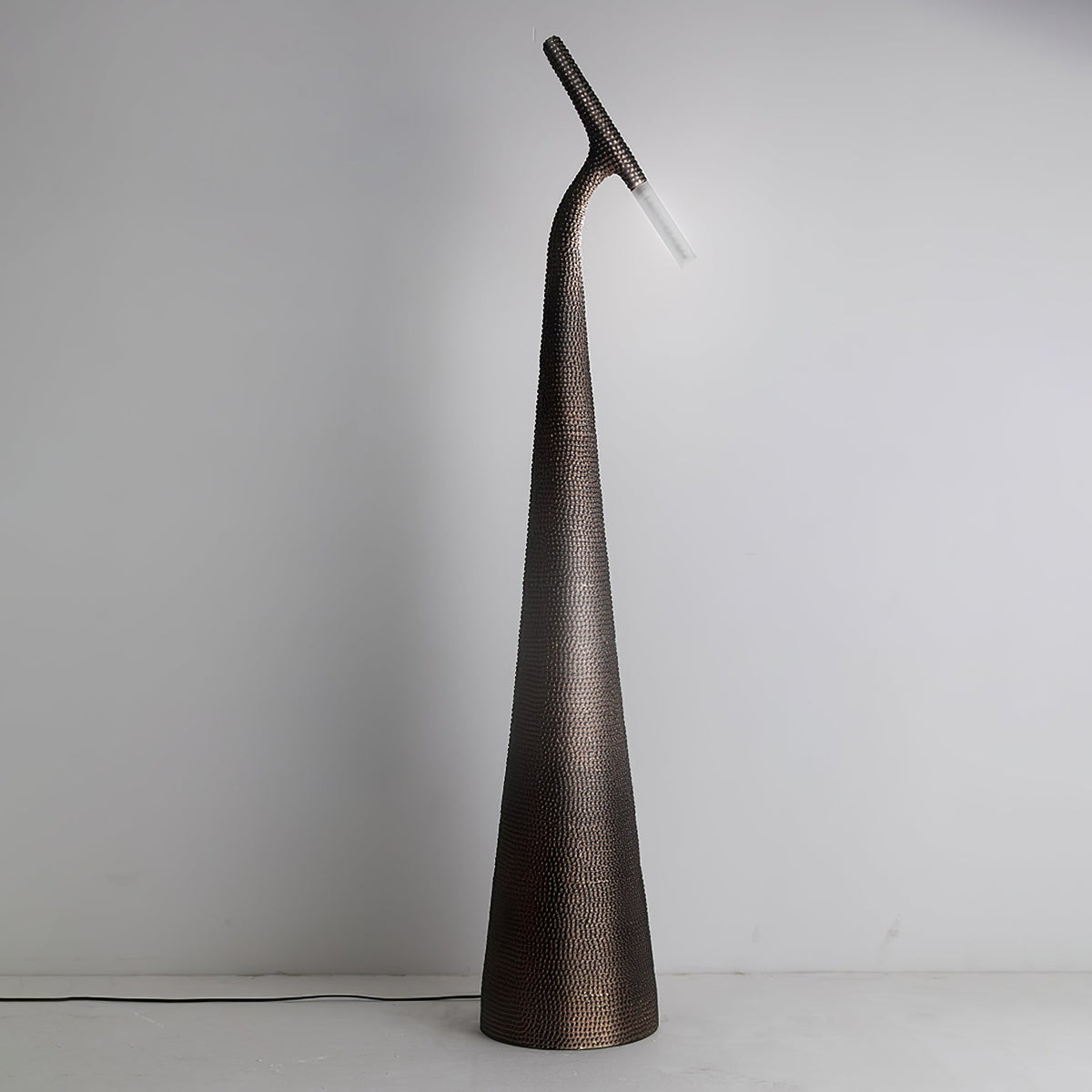 Sysolyra Textured Resin Floor Lamp