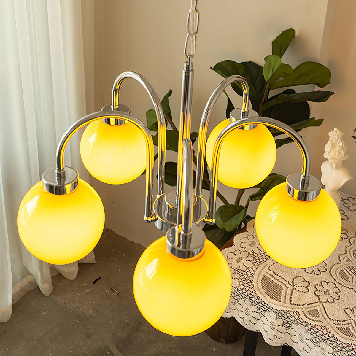 Liororian Chandelier Yellow Glass Globes