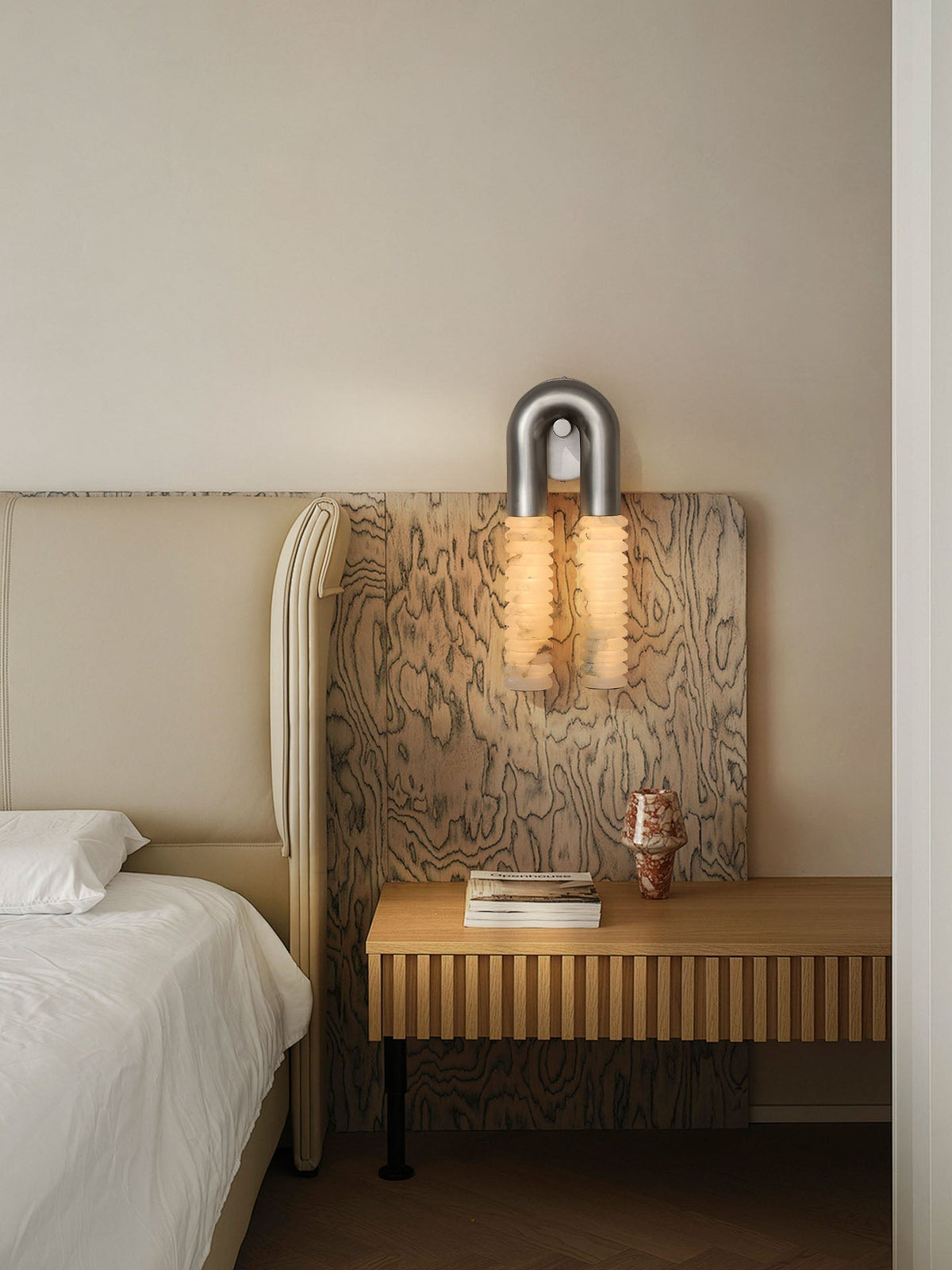 Talbe Alabaster Arc Ridge Modern Wall Lamp