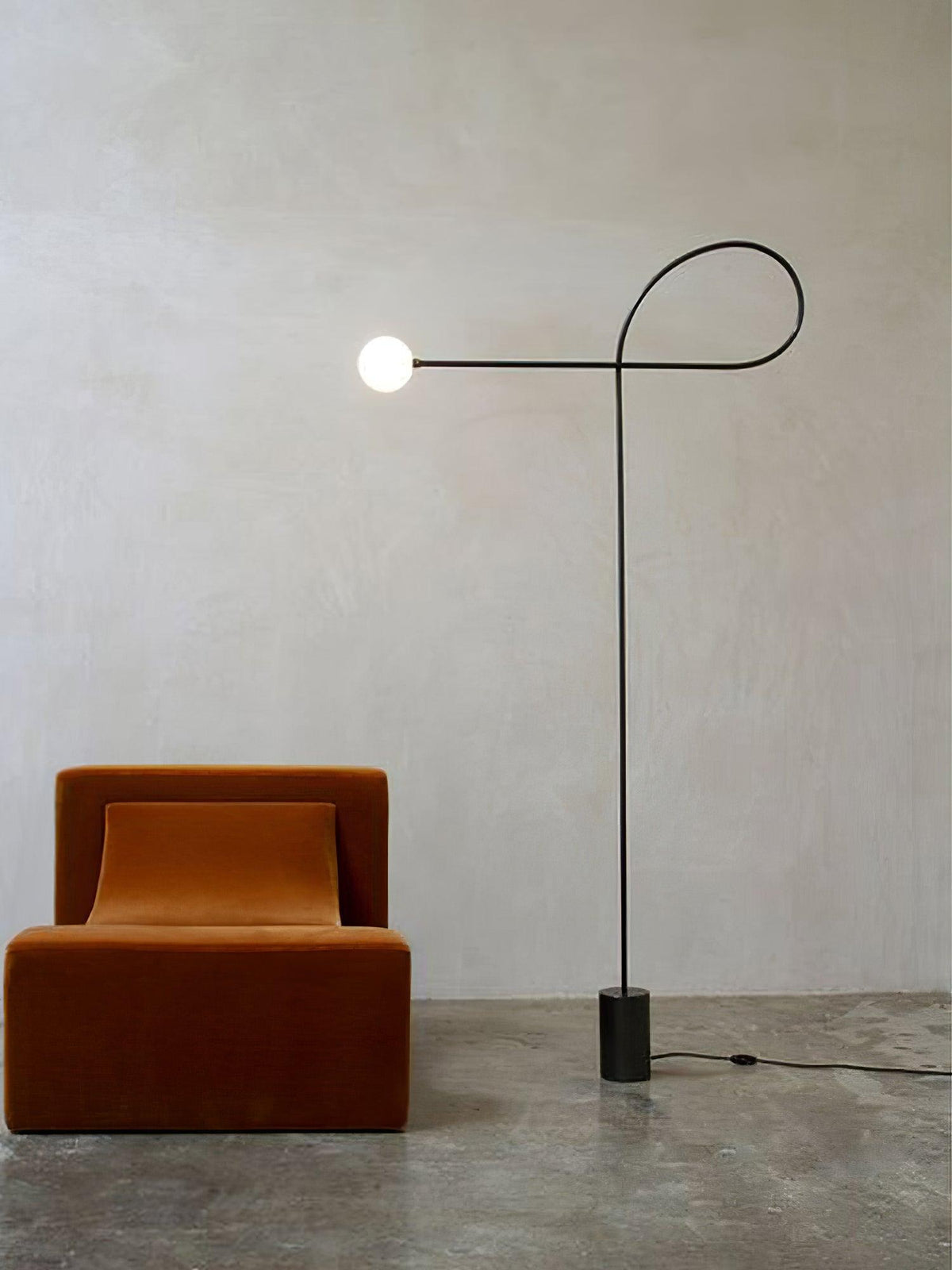 Zanoril Sculptural Floor Lamp