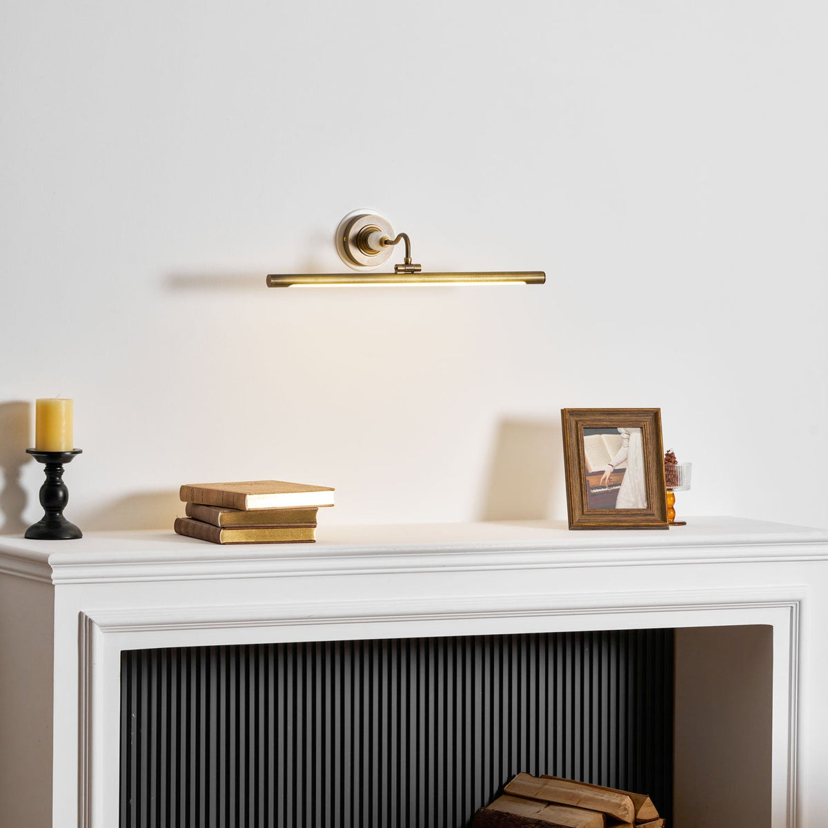 Kelin Art Linear Indoor Wall Light