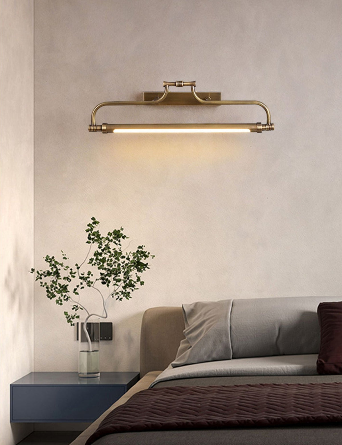 Konik Gallery Vanity Bathroom & Vanity Wall Lamp