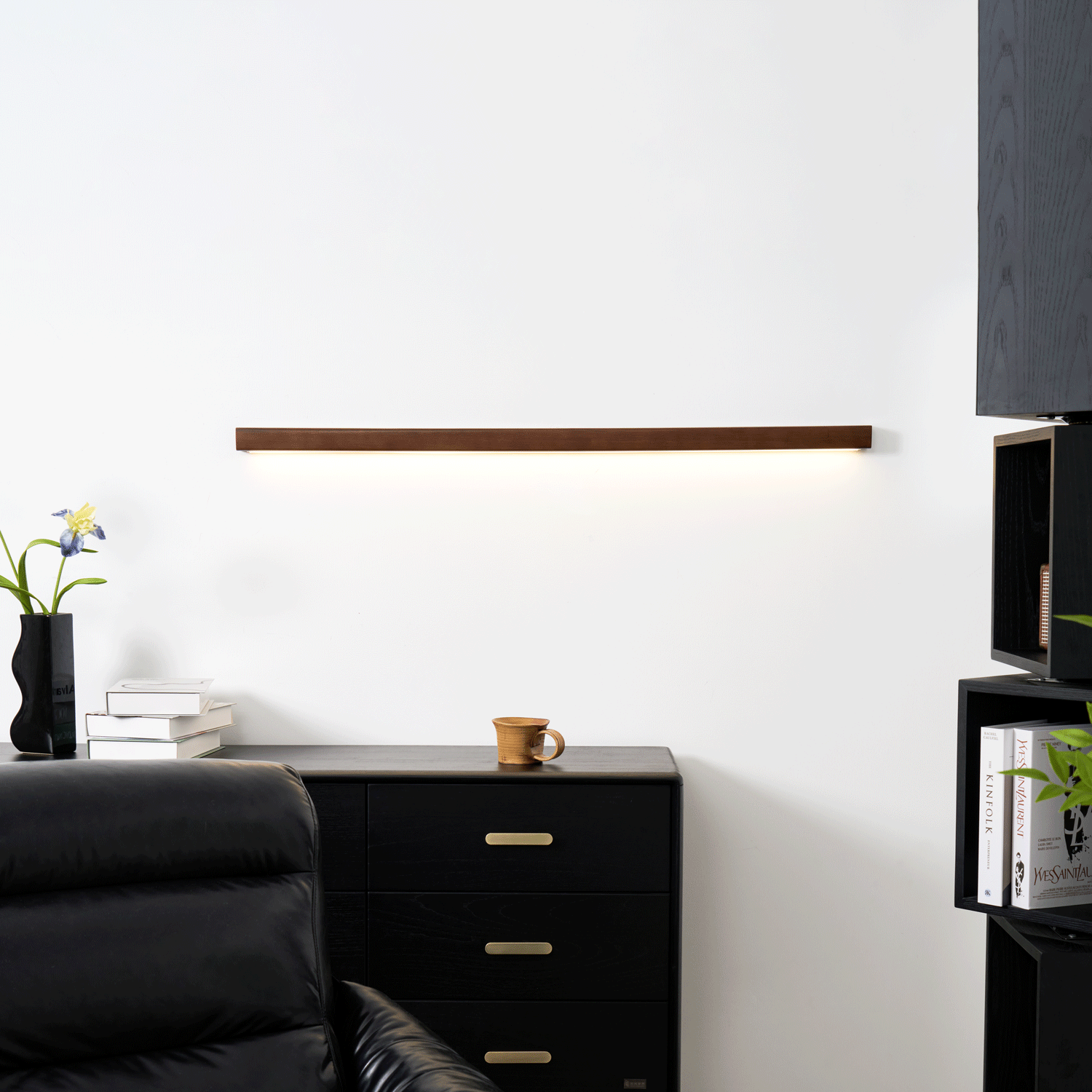 Fepia Linear Wood Indoor Wall Light