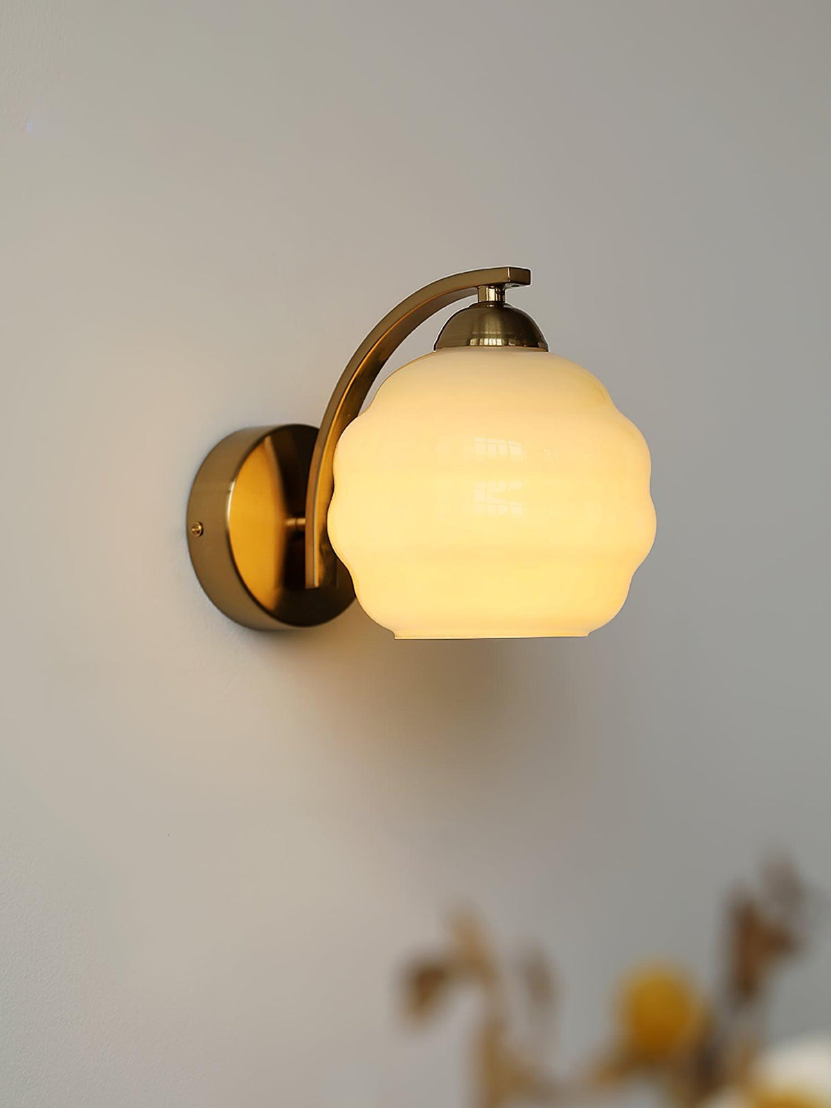 Eiraaine Wall Lamp Art Deco Glass Chrome