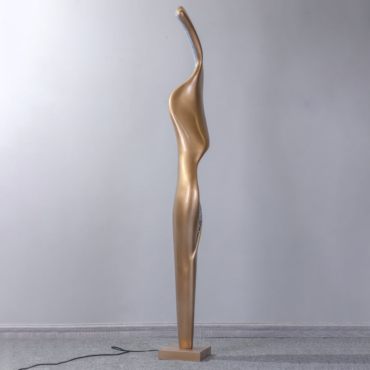 Orelinelle Sculptural Fiberglass Floor Lamp