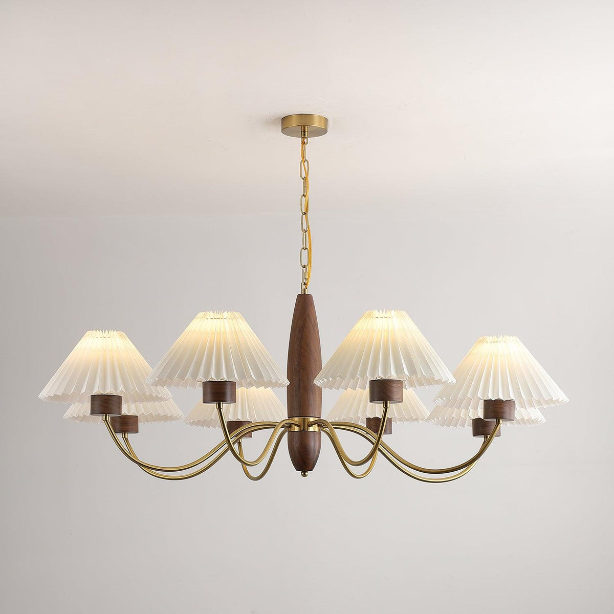 Rinalira Chandelier Walnut Brass Elegant