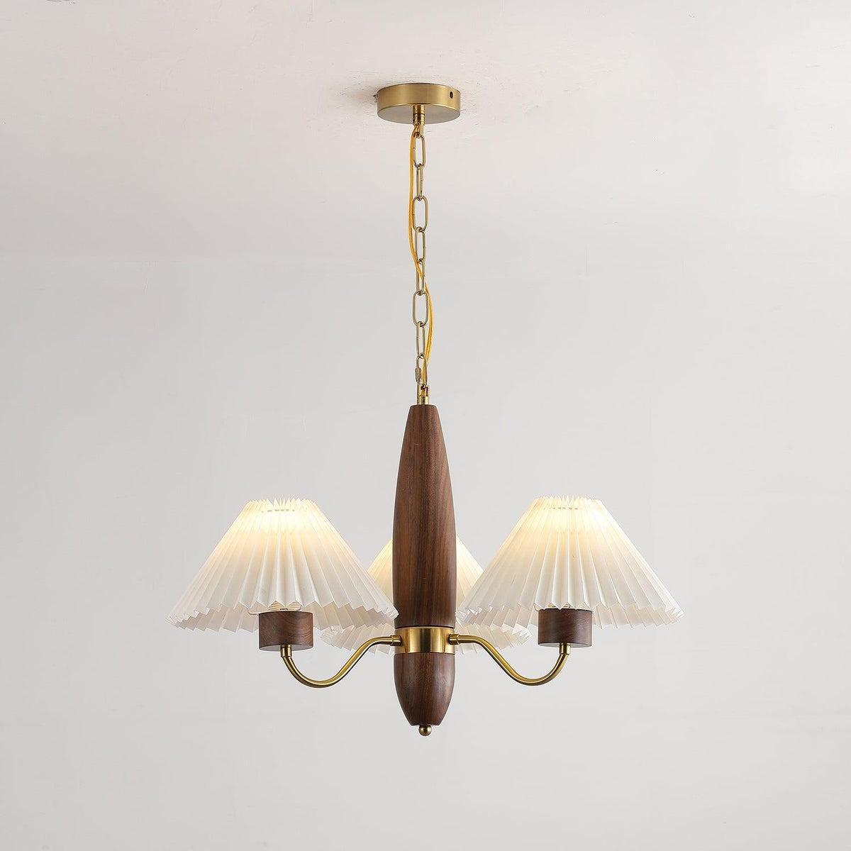 Rinalira Chandelier Walnut Brass Elegant