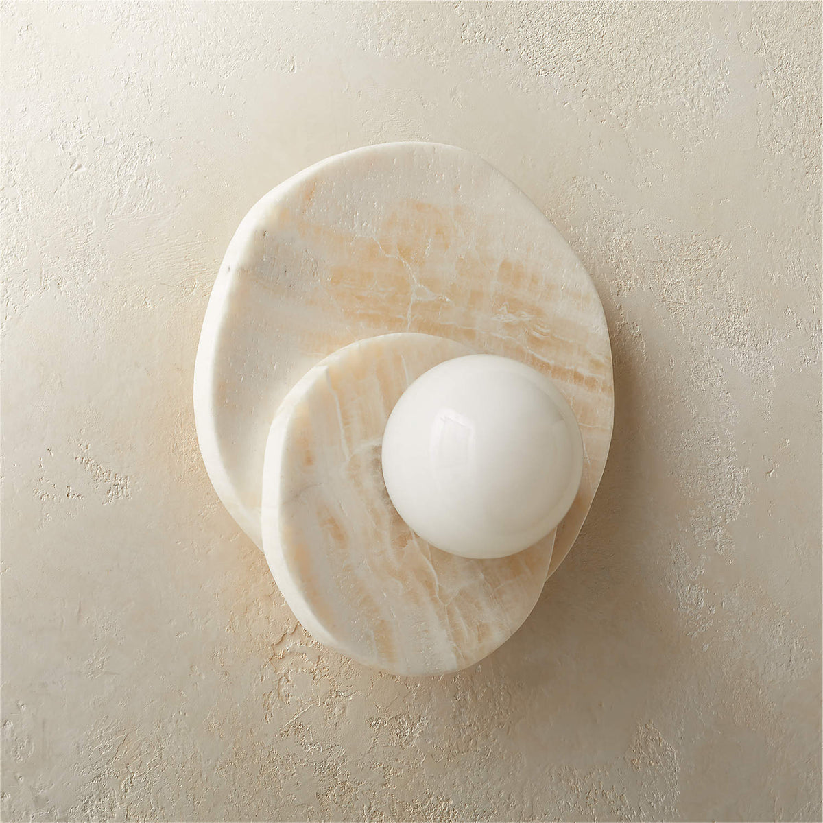 Alorarae Organic Alabaster Wall Light