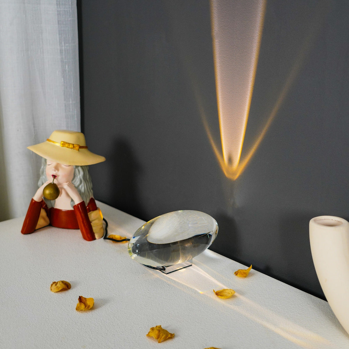 Jisia Crystal Table Lamp