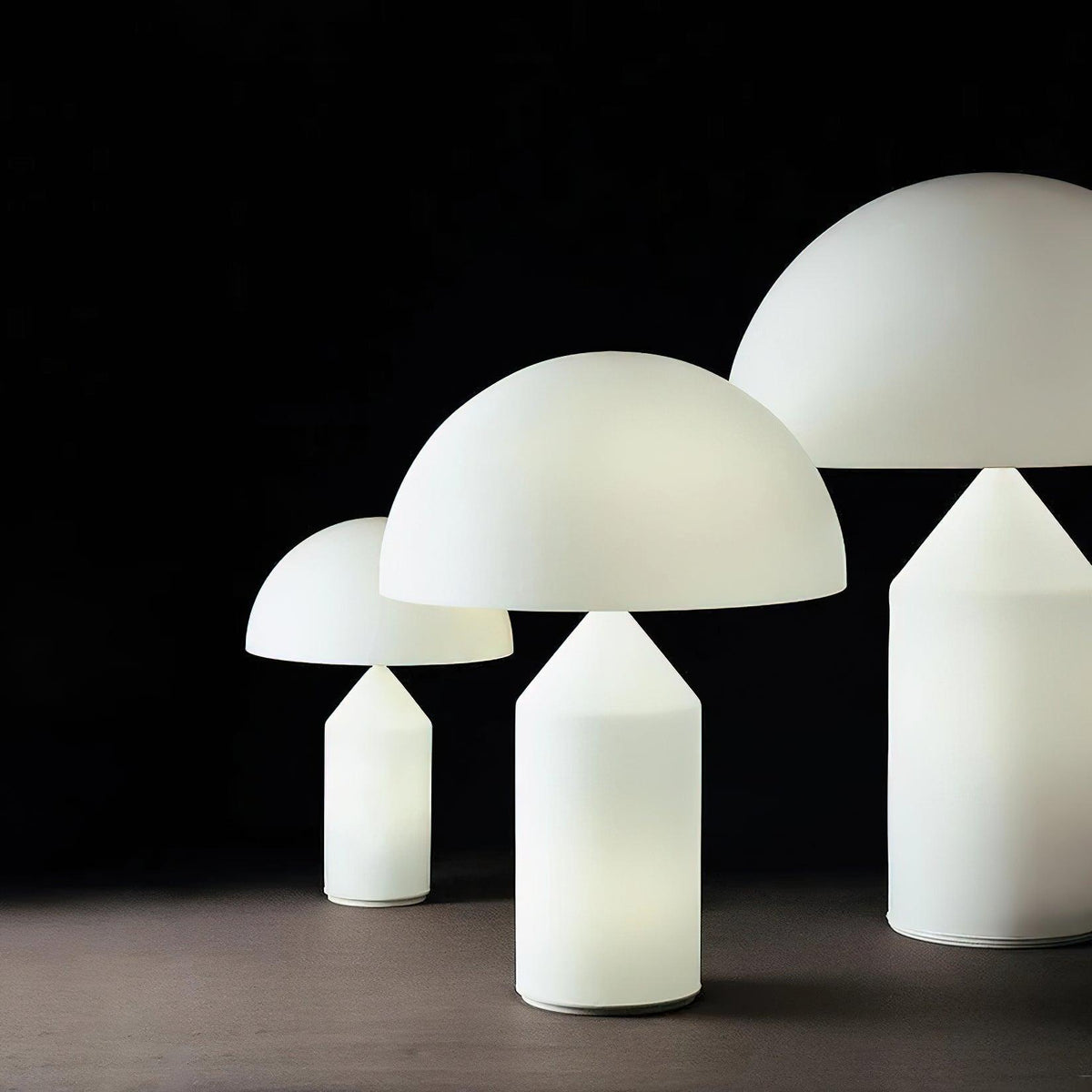 Hesrin Glass Artistic Table Lamp