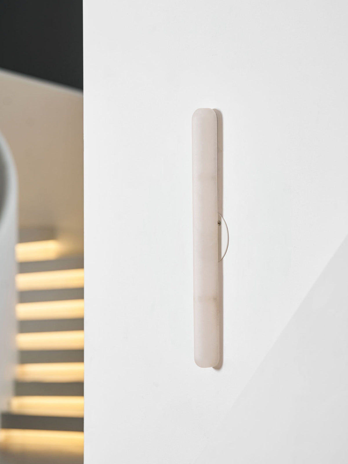 Genik Slim Alabaster Linear Indoor Wall Light