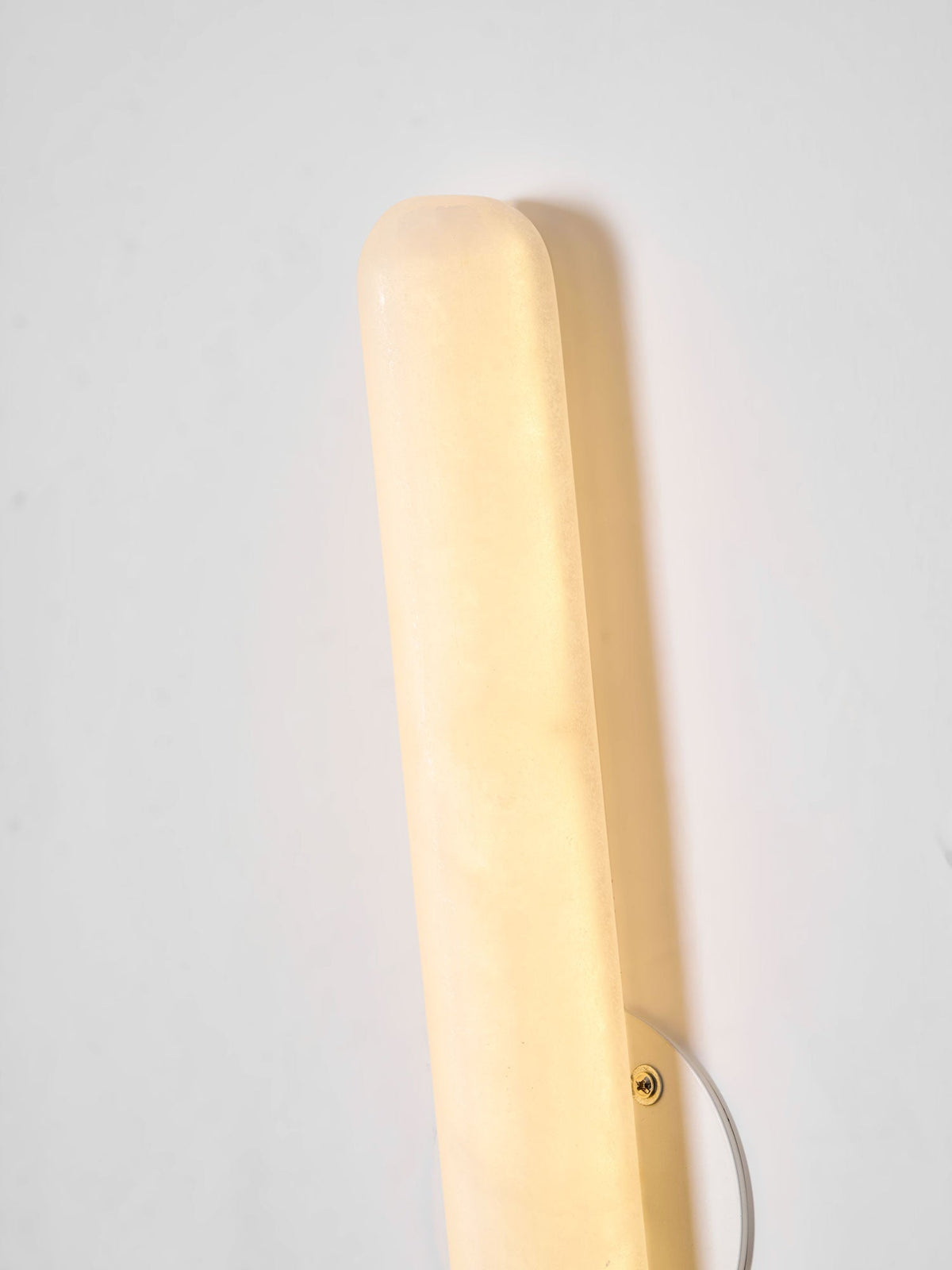 Genik Slim Alabaster Linear Indoor Wall Light