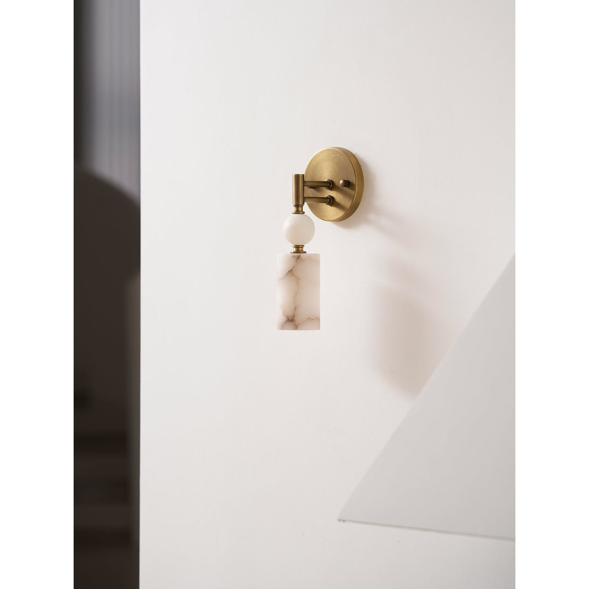 Perrin Wall Lamp