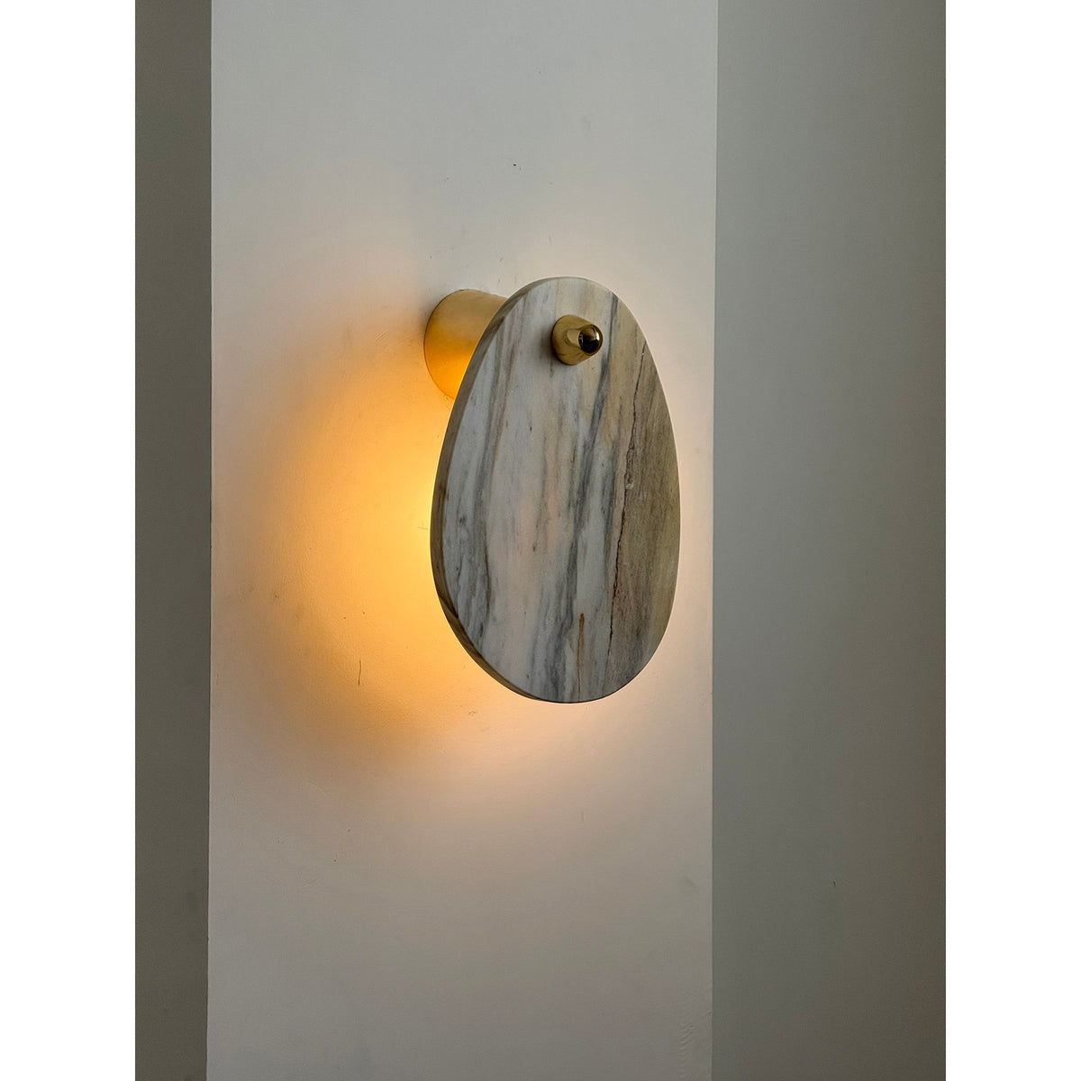 Norduvys Modern Luxurious Metal Marble Wall Lamp