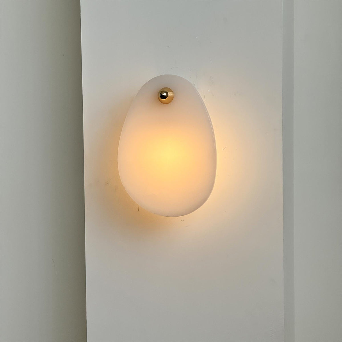 Norduvys Modern Luxurious Metal Marble Wall Lamp