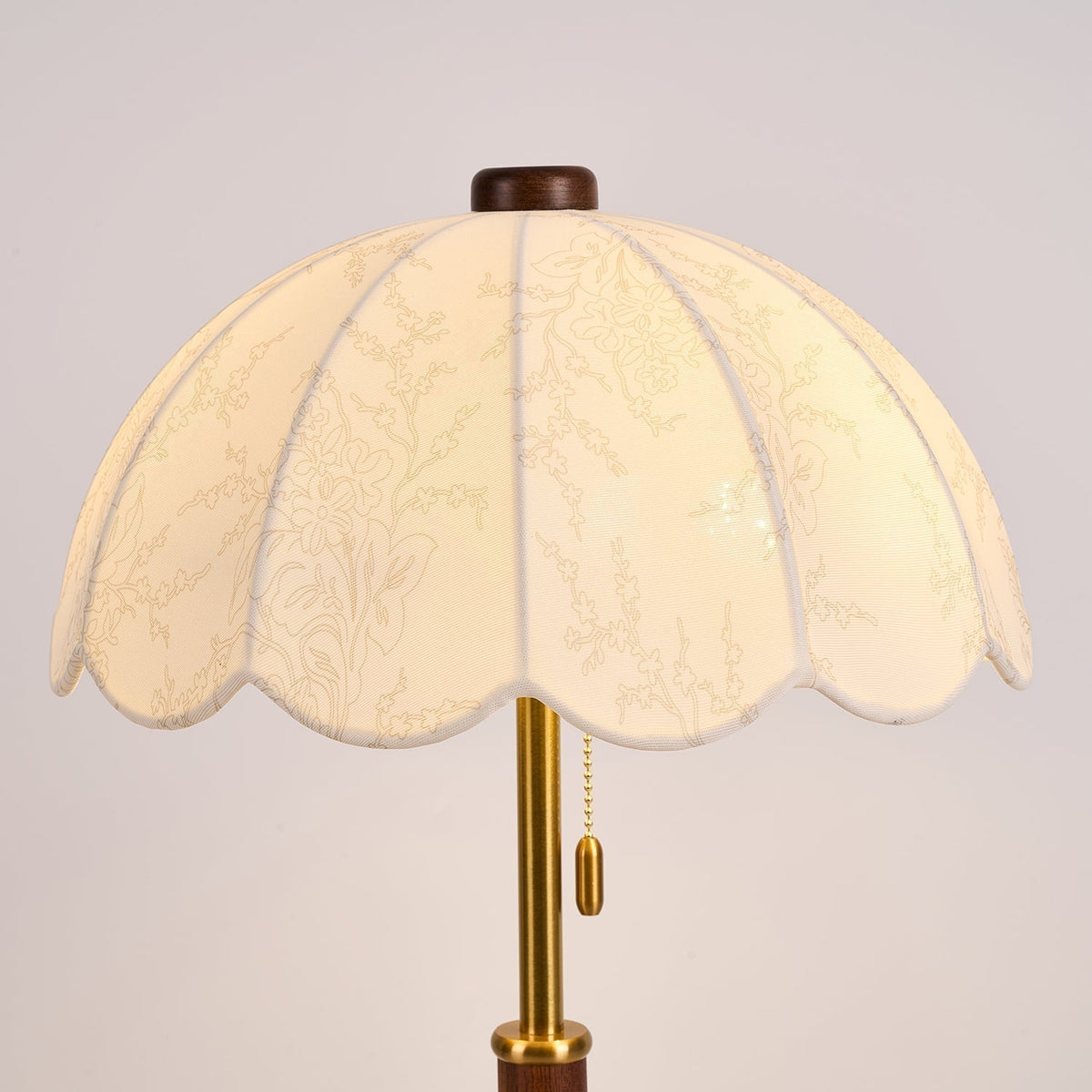Axiain Wood Fabric Table Lamp