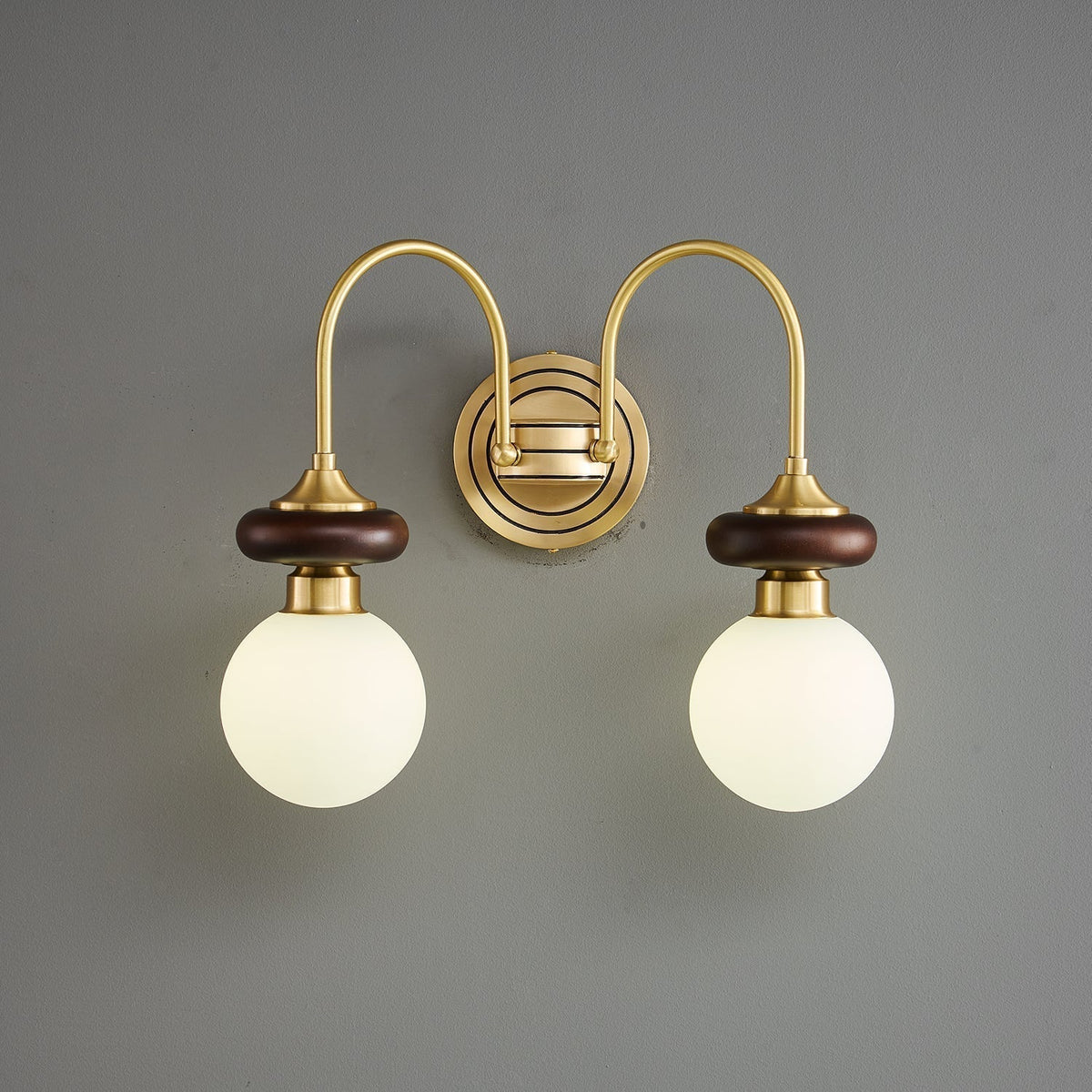 Elvalora Wall Lamp Premium Nordic Art Walnut Glass
