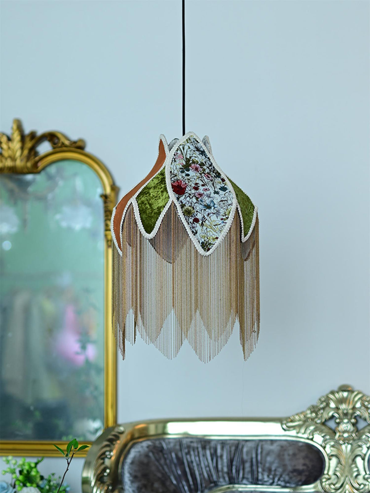 Yolvin Unique Fringed Pendant Lamp