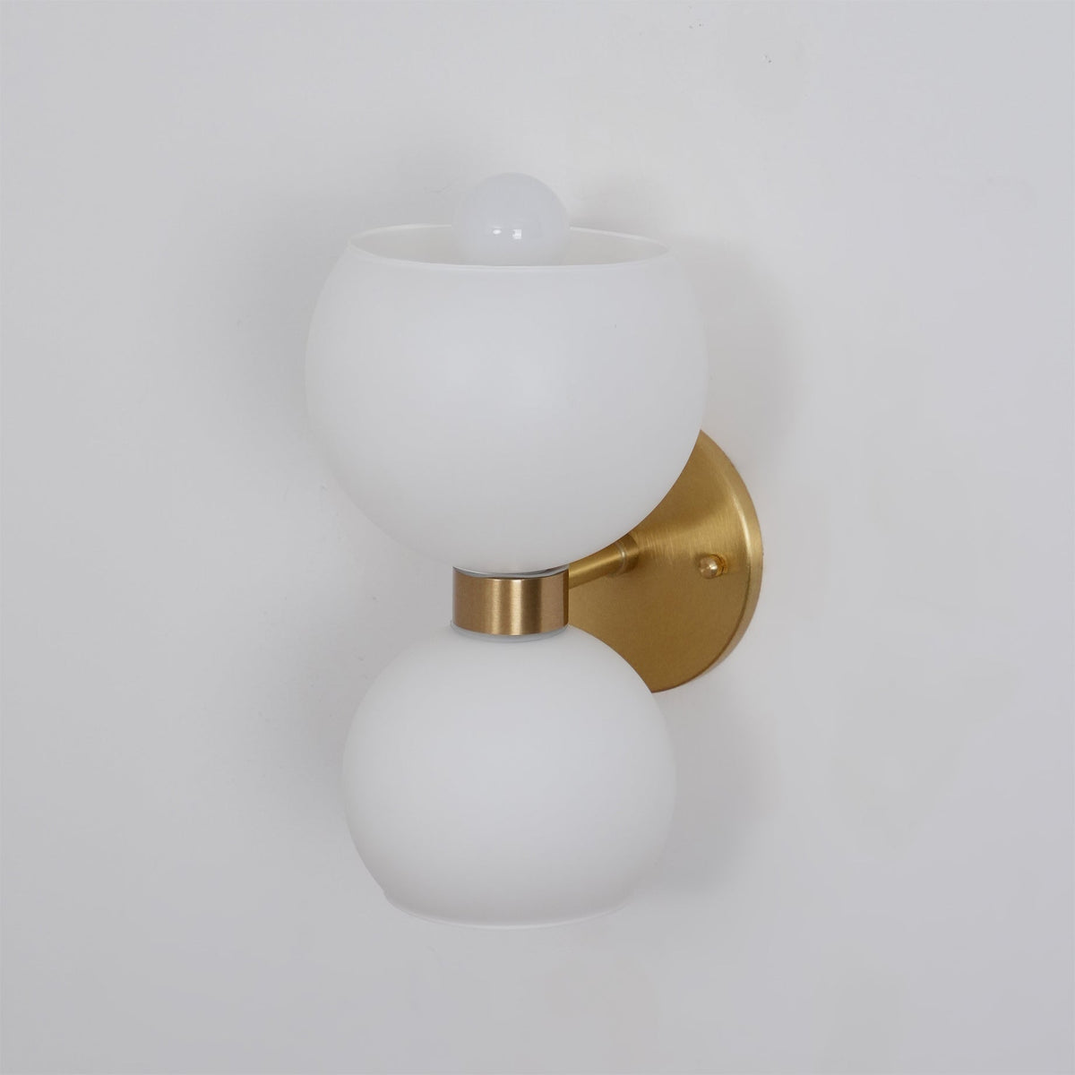 Umarion Round Pearl Glass Sconce Wall lamp
