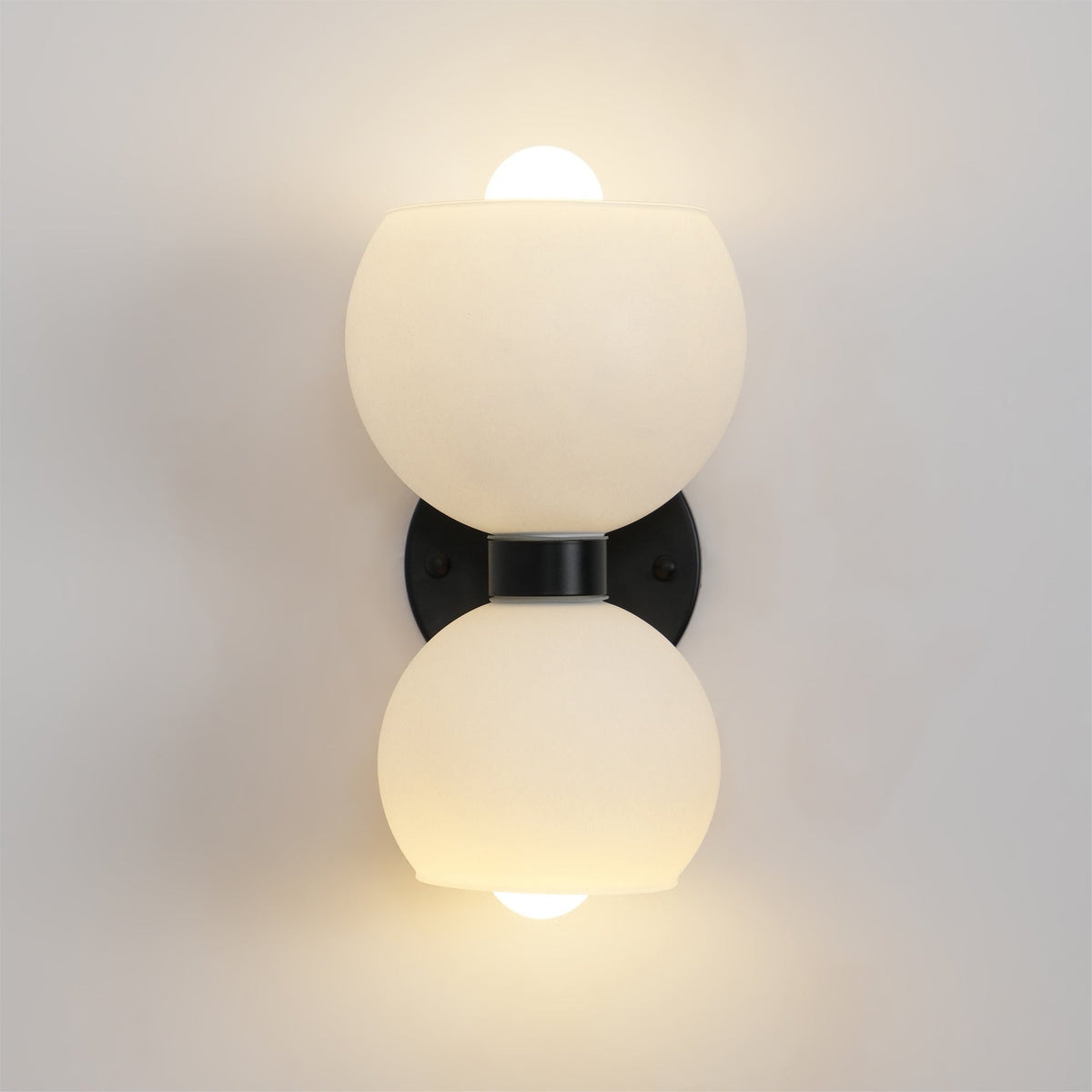Avynion Modern Nordic Art Glass Wall Lamp