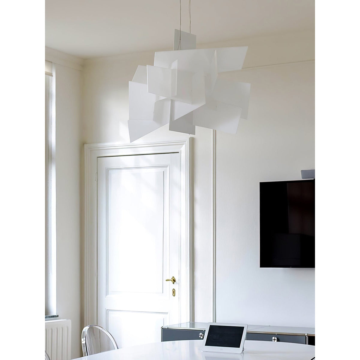 Lumiian Chandelier