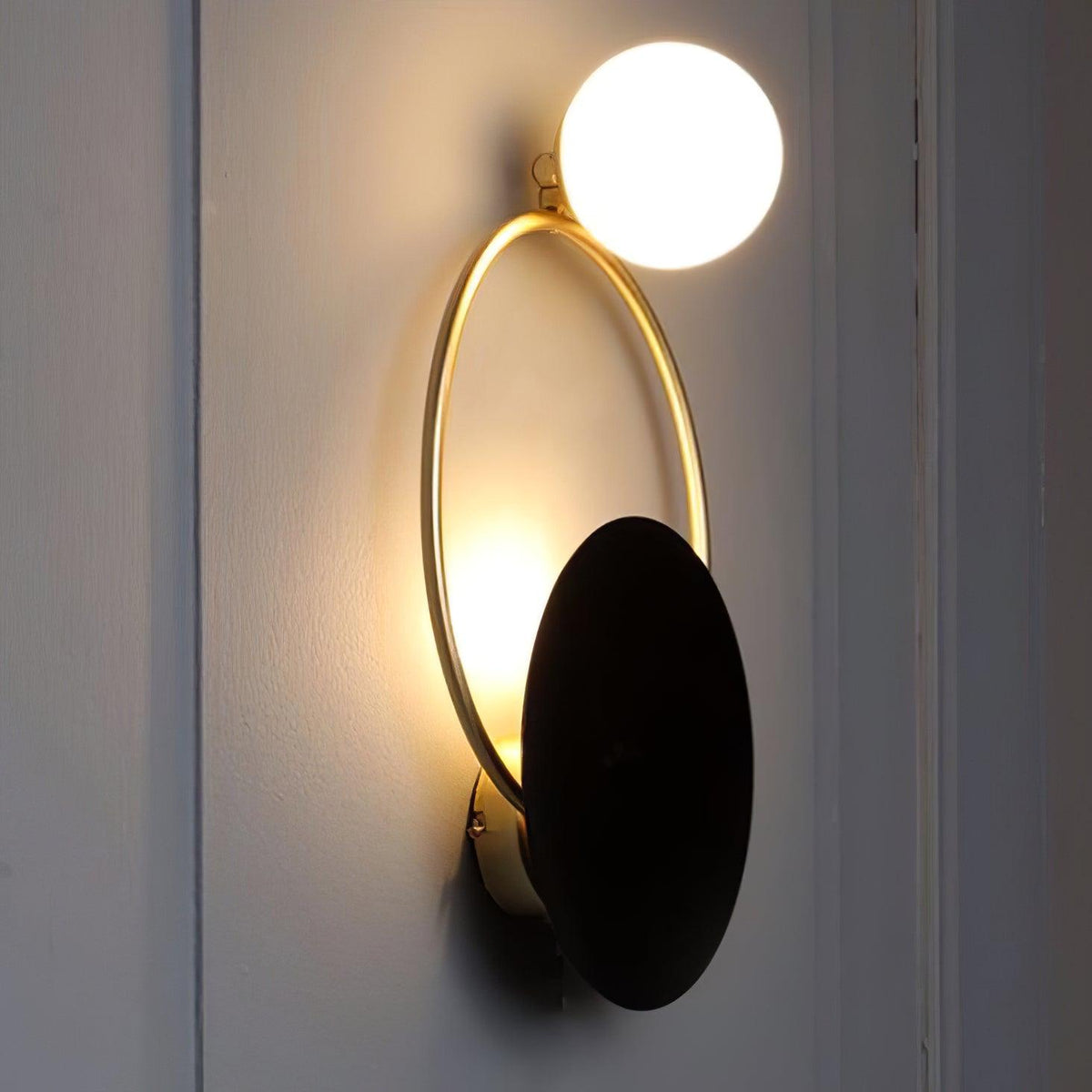 Dirixy Geometric Wall Lamp