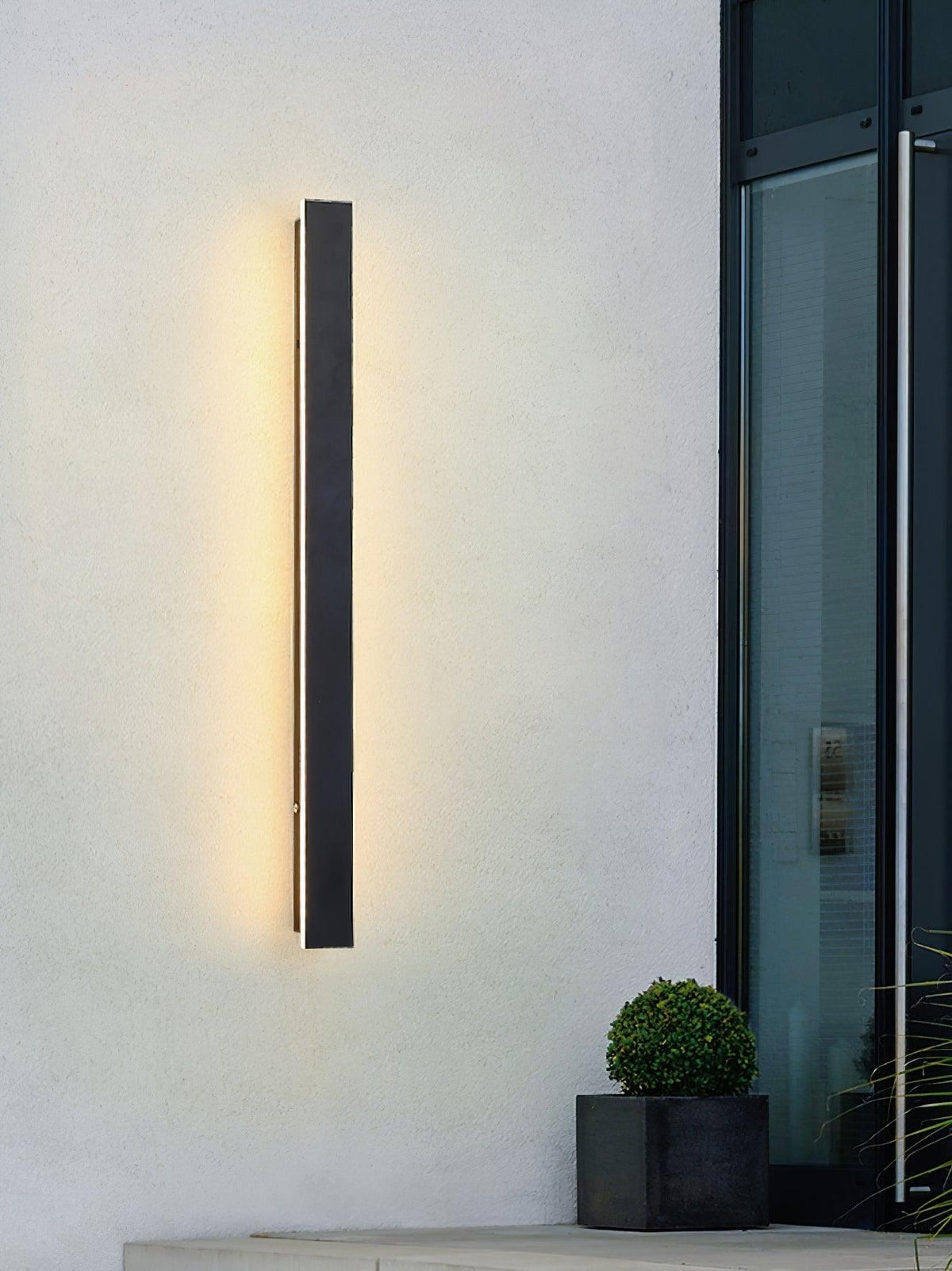 Renalira Long Strip Solar Outdoor Sconce