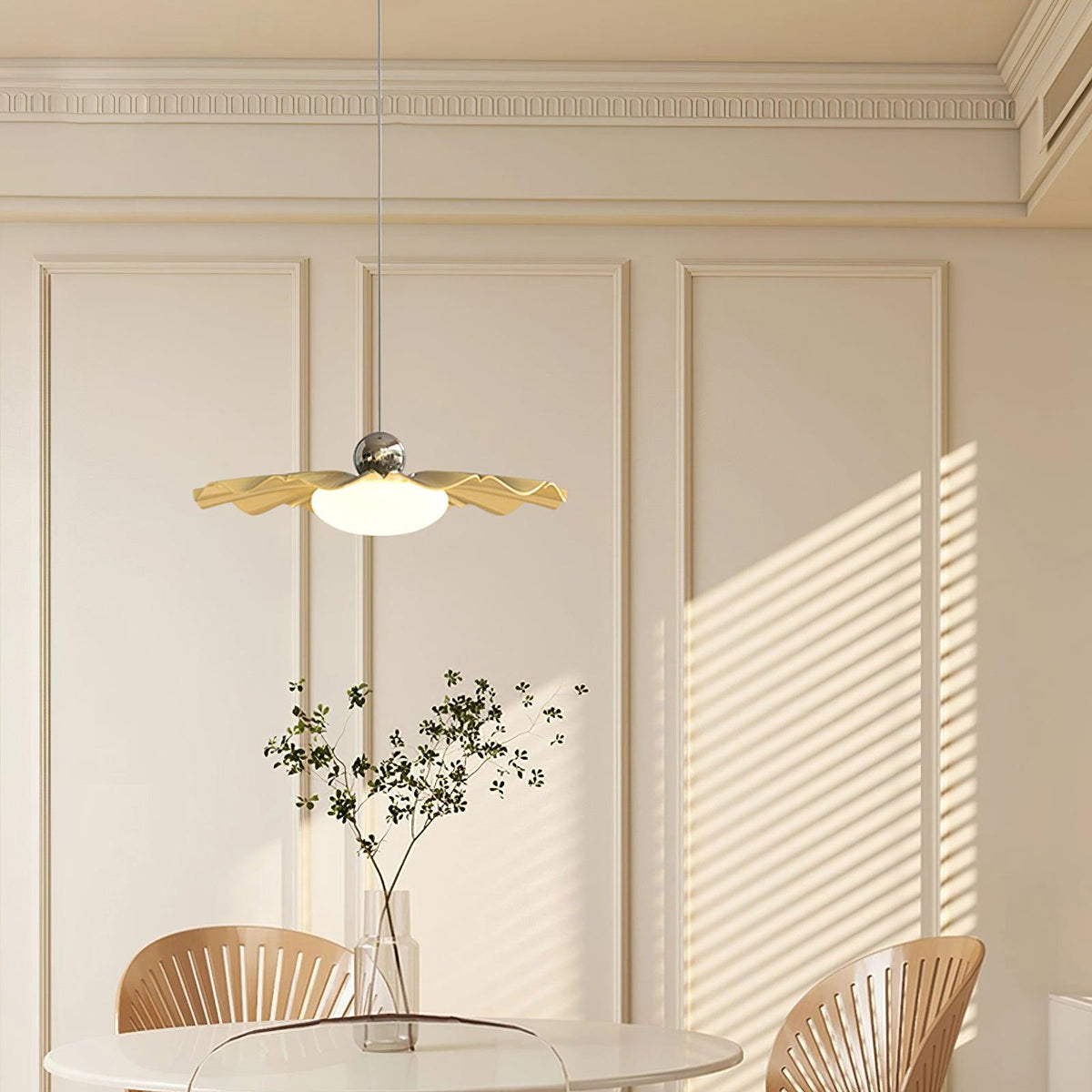 Oriinia Pendant Light Brass Acrylic Dining