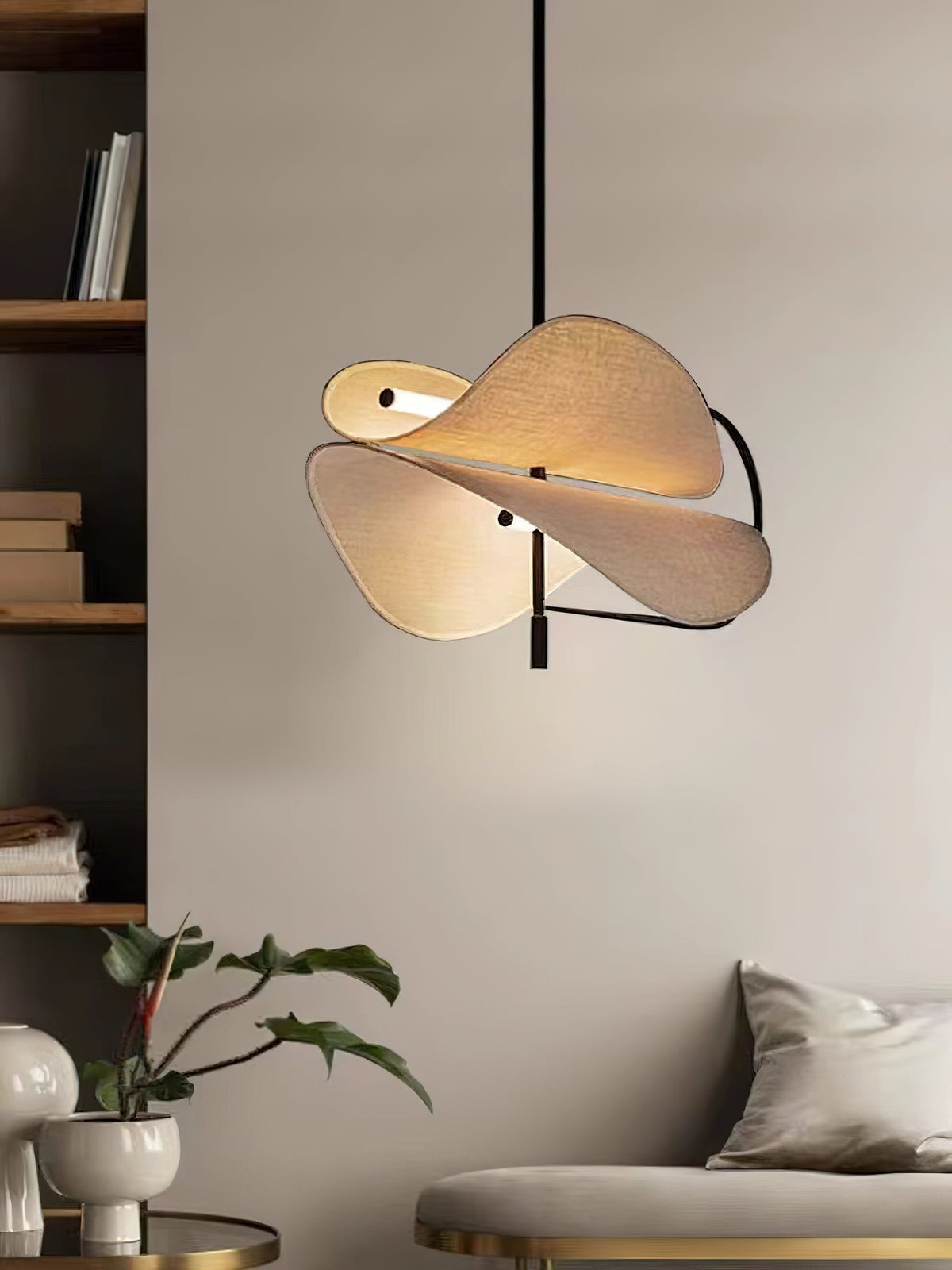 Elaiaya Pendant Light