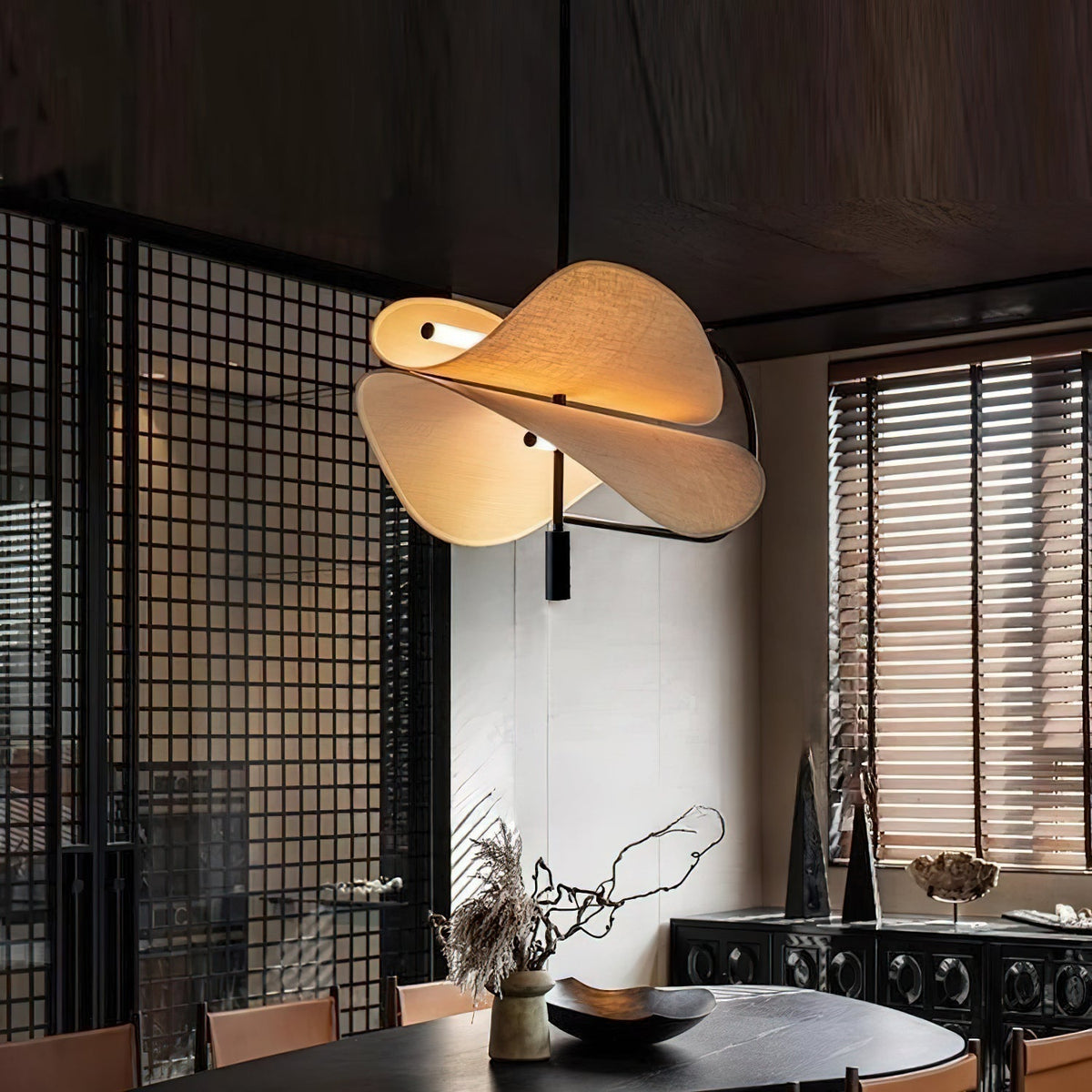 Elaiaya Pendant Light