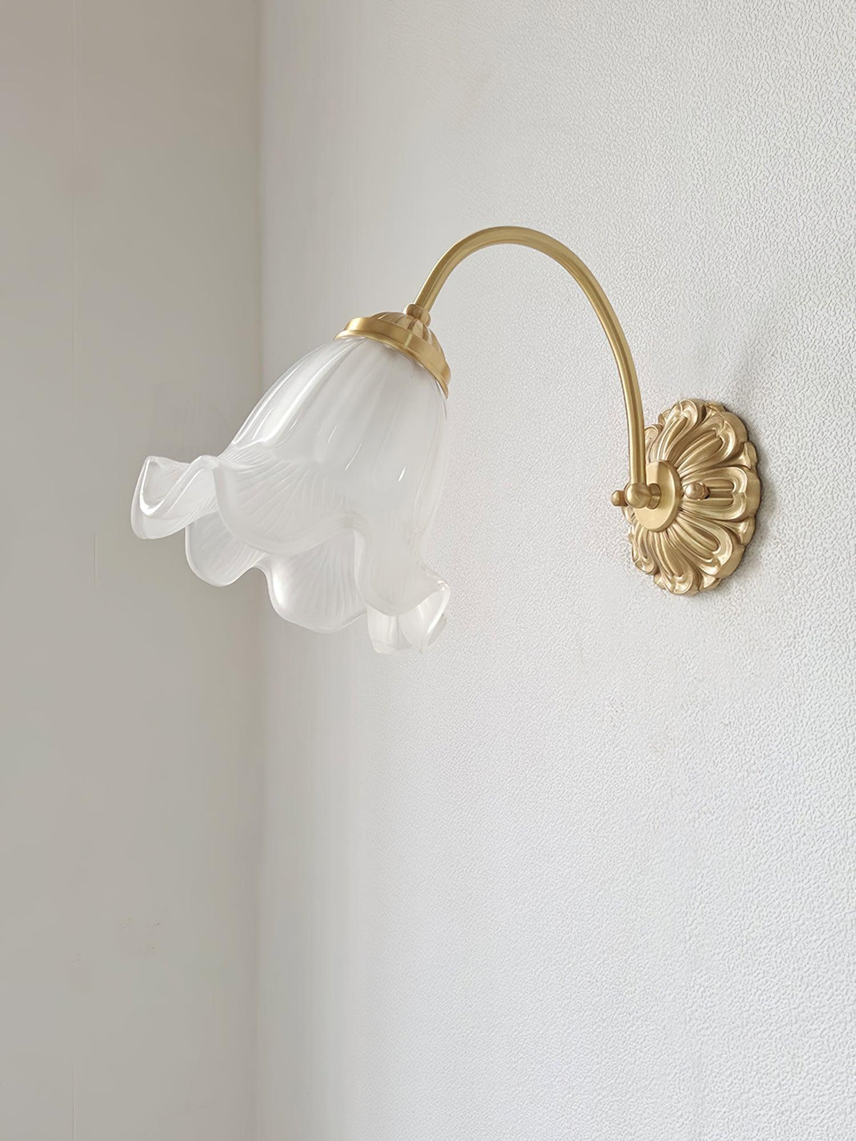 Celereria Vintage Glass Sconce