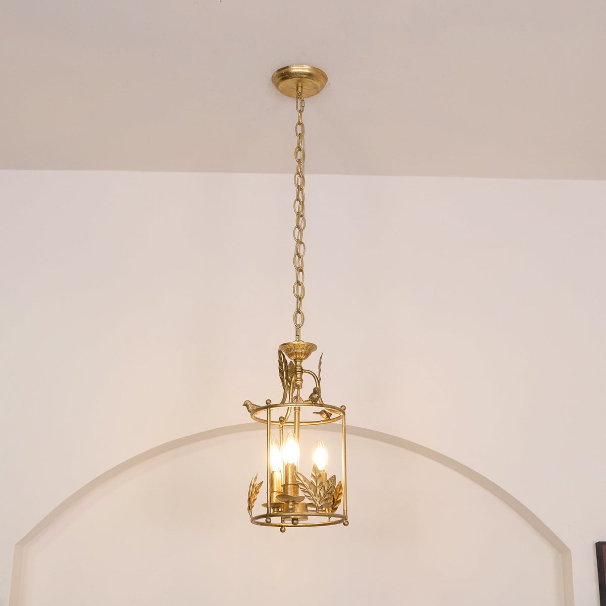 Gomei Lantern Pendant Light