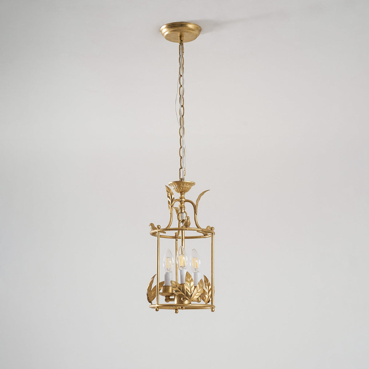 Gomei Lantern Pendant Light